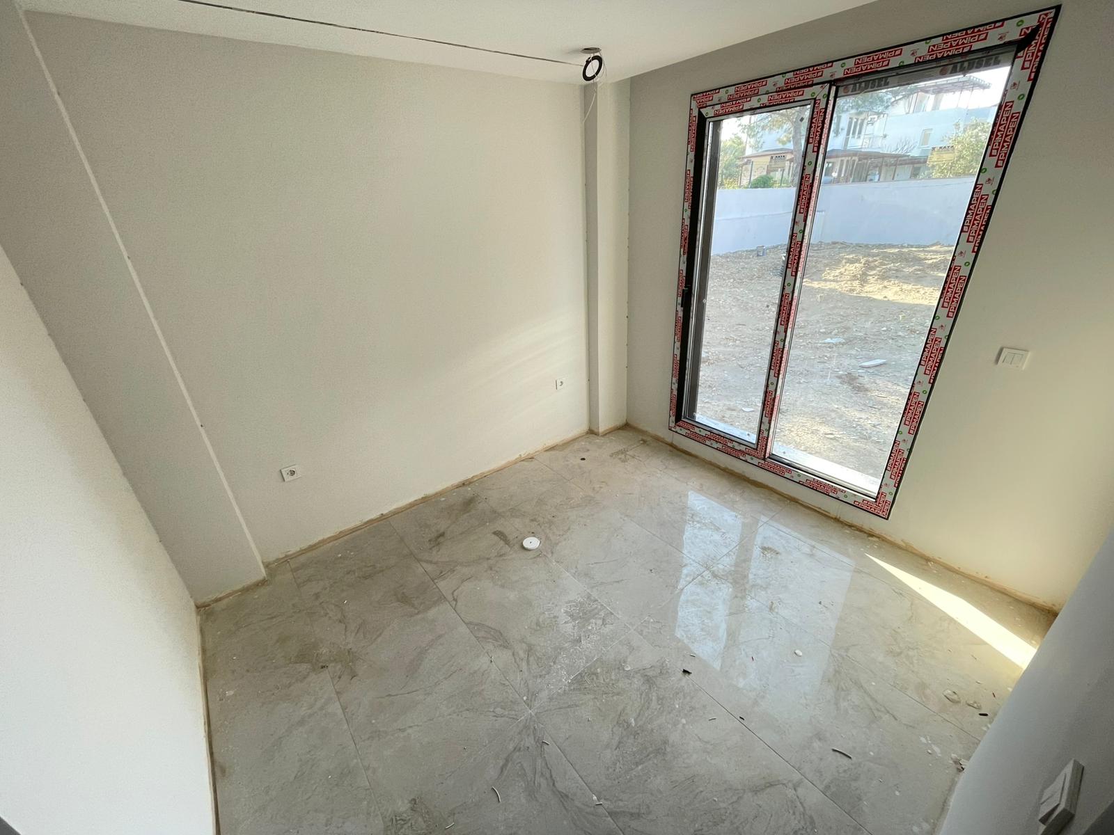 DENİZİ UYANDIĞINIZ AN GÖRÜN! KARAAĞAÇ SAHİLDE ÖZEL HAVUZLU 4+1 VİLLA