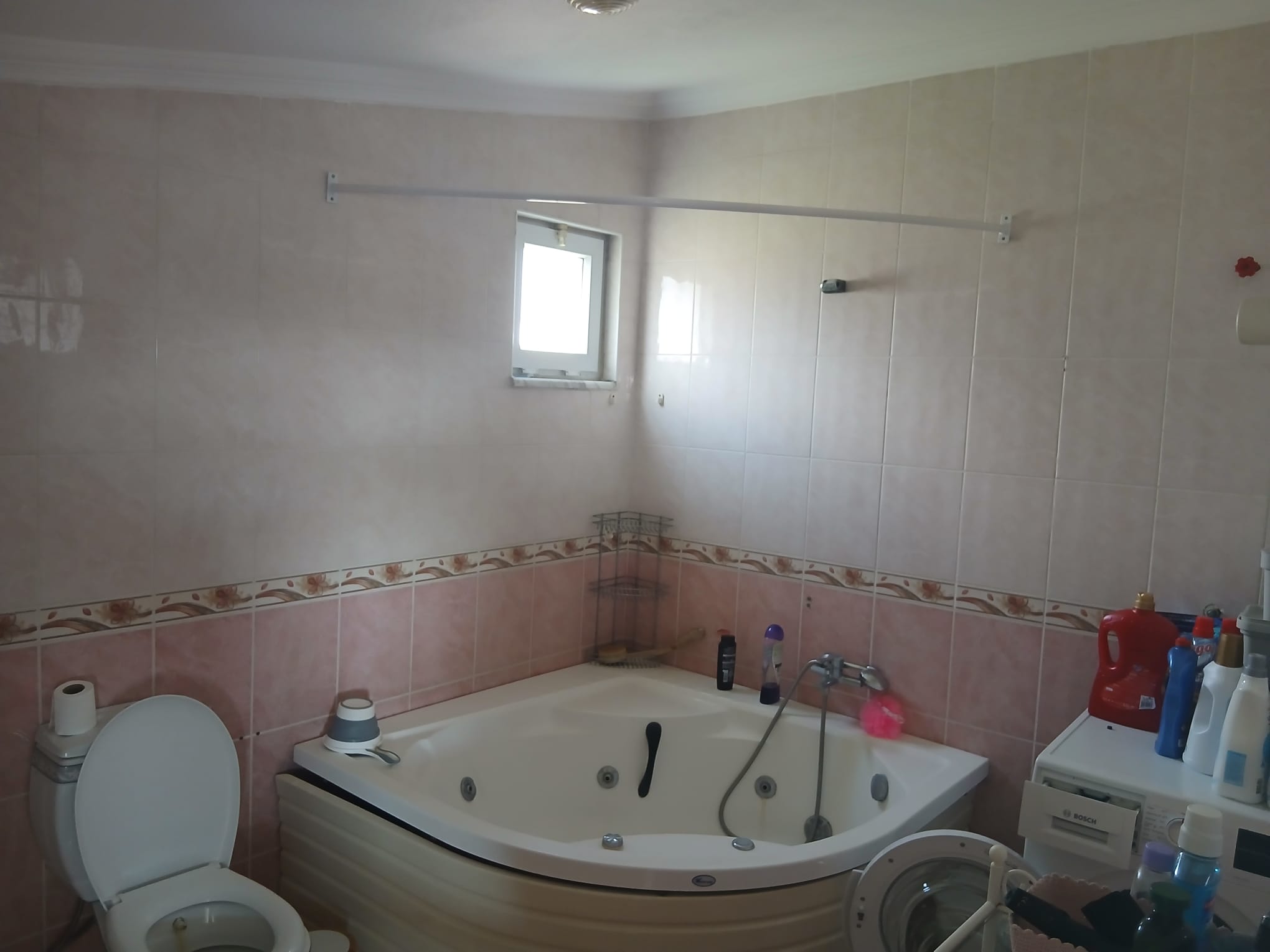 AKÇAY GÜRE’DE, ANA YOL ÜZERİNDE KOMPLE SATILIK BİNA HARİKA YATIRIM FIRSATI!