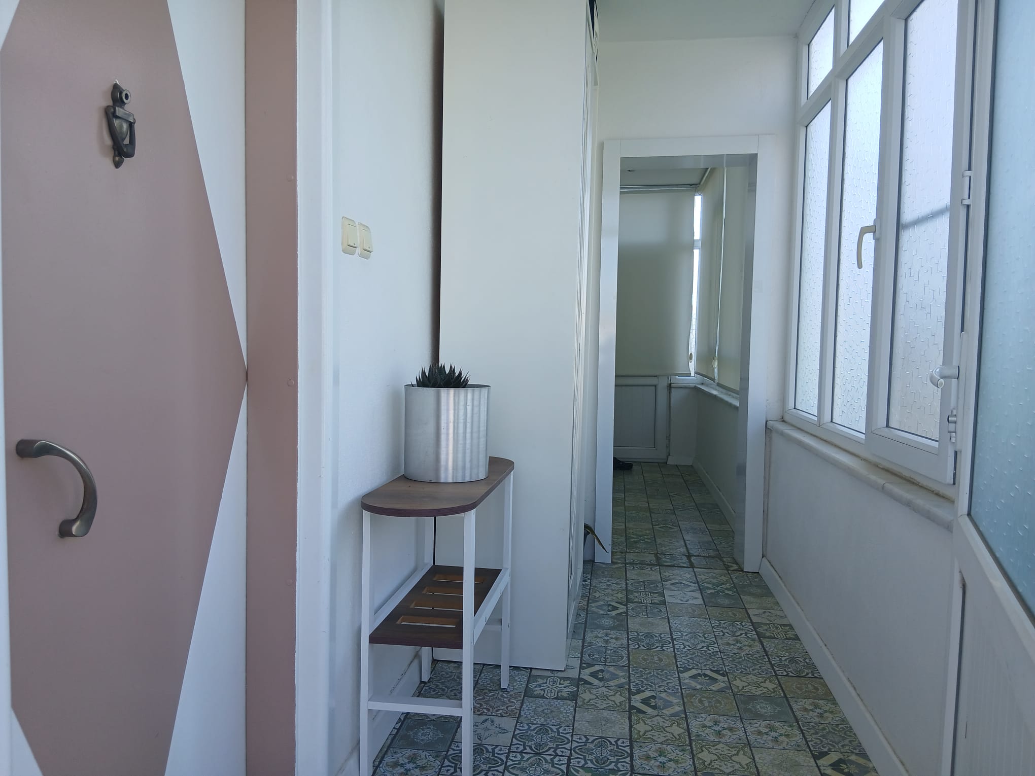 AKÇAY GÜRE’DE, ANA YOL ÜZERİNDE KOMPLE SATILIK BİNA HARİKA YATIRIM FIRSATI!