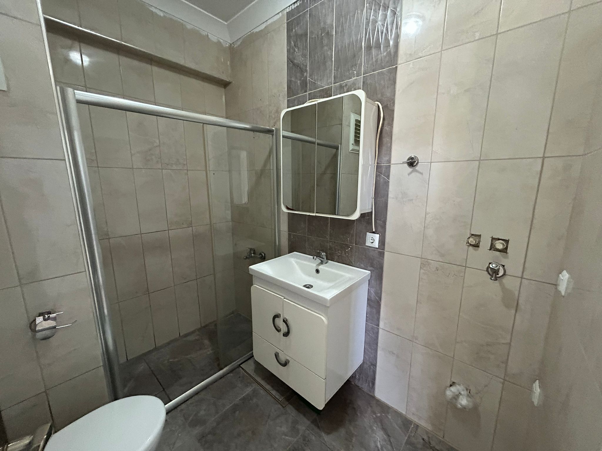 FERAH, MUTLU, HUZURLU KİRALIK 2+1 DAİRE