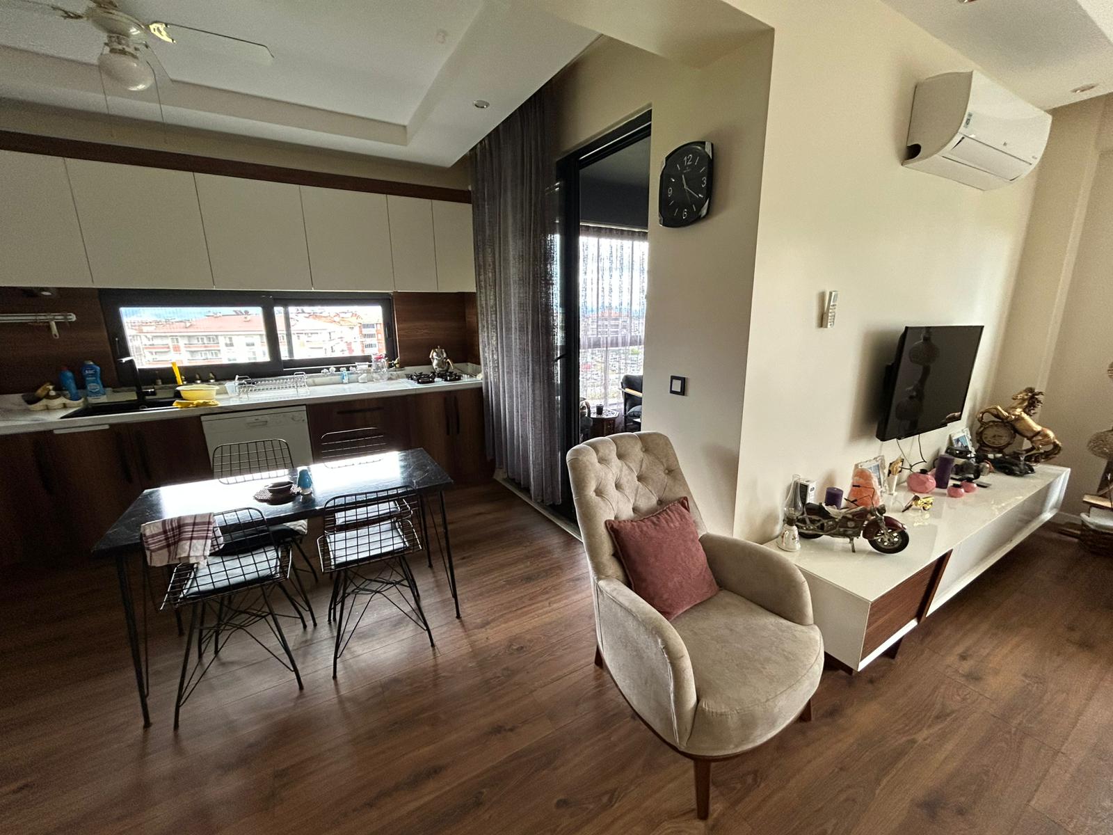 🏡 BALIKESİR EDREMİT ATATÜRK MAHALLESİNDE SİTE İÇERİSİNDE HAVUZLU 2+1 LÜKS DAİRE