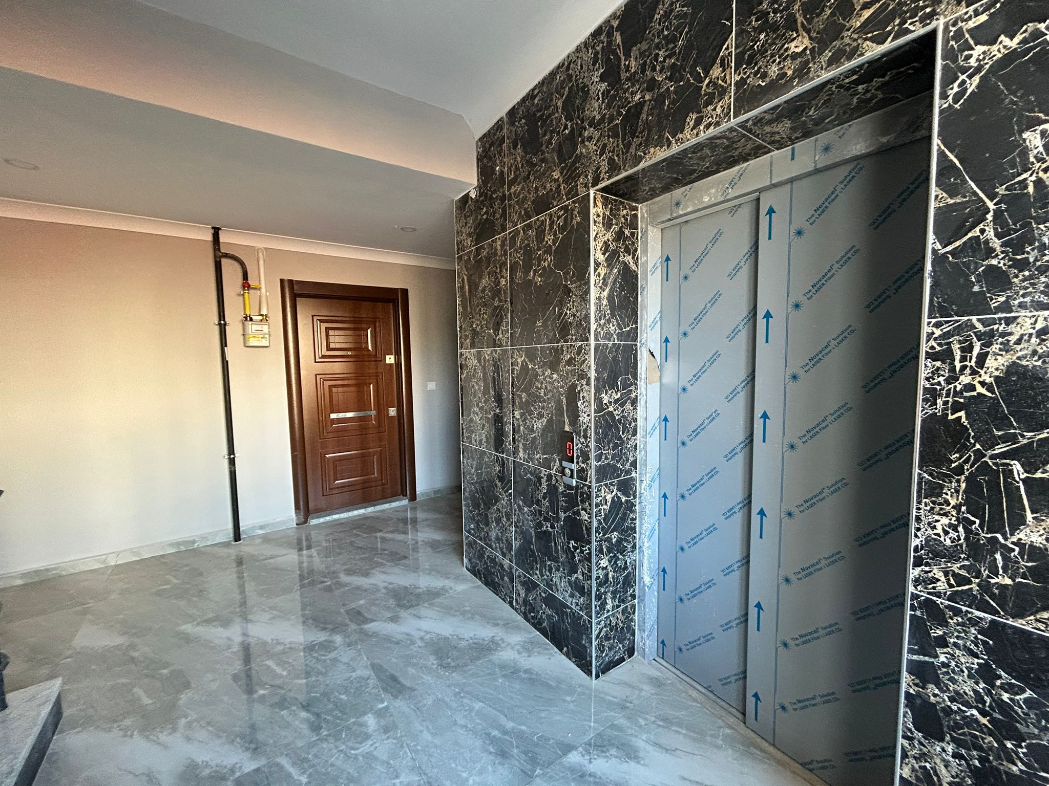 ATATÜRK MAHALLESİ’NİN EN GÜZEL NOKTASINDA! SATILIK 2+1 DAİRE (8numara)