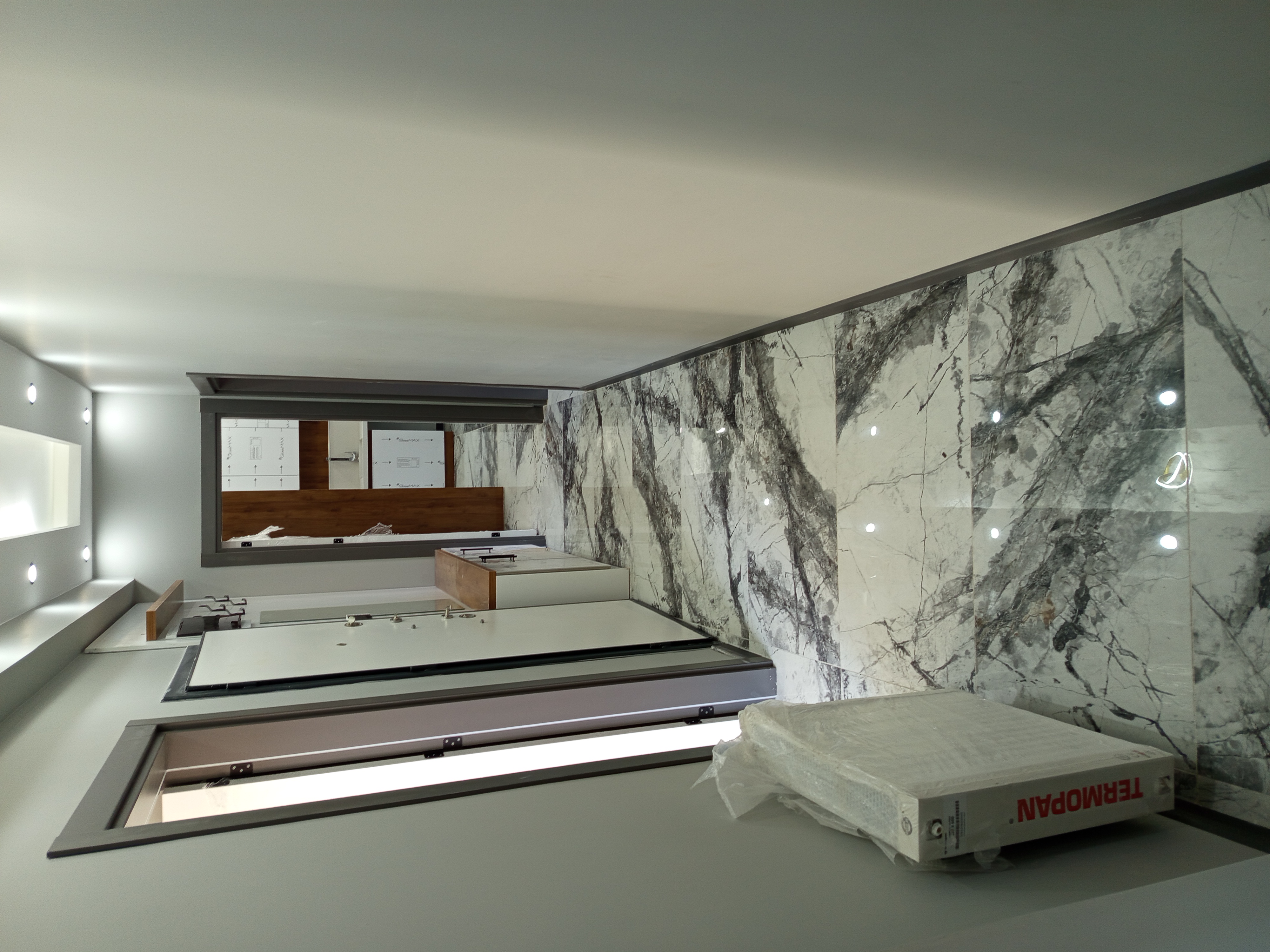 TUZCUMURAT MAHALLESİNDE SATILIK 2+1 DOĞALGAZLI ARAKAT DAİRE