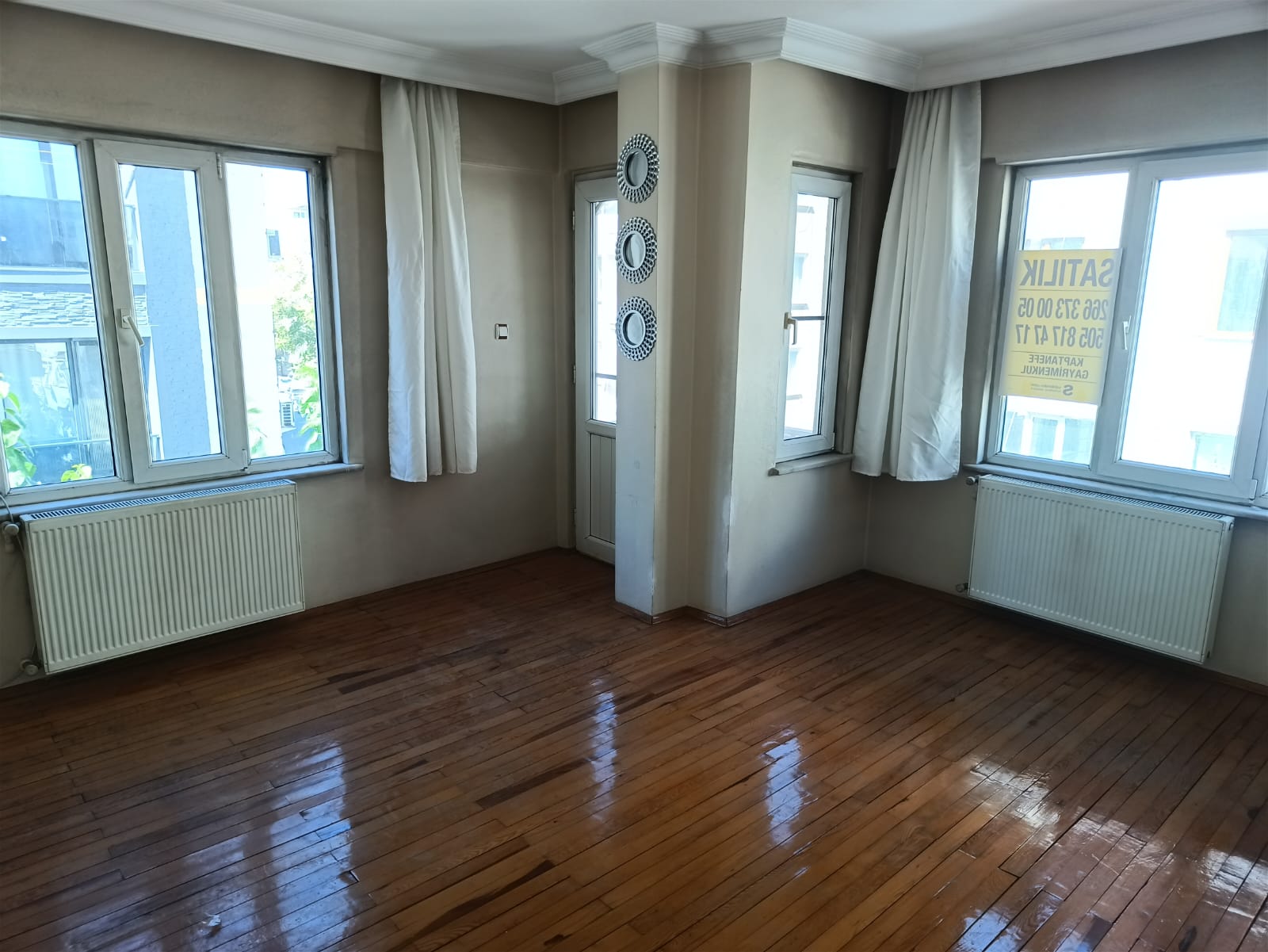 CAMİVASAT MAHALLESİNDE SATILIK 2+1 DAİRE
