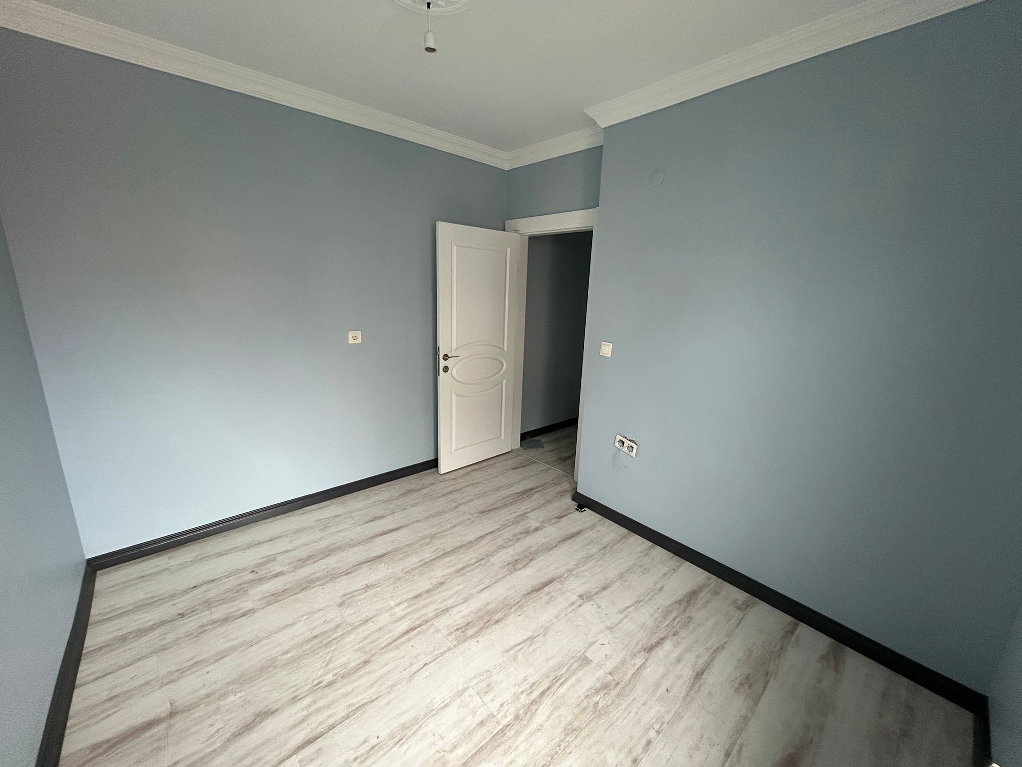 EDREMİT GAZİİLYAS MAHALLESİ’NDE SATILIK 2+1 DAİRE