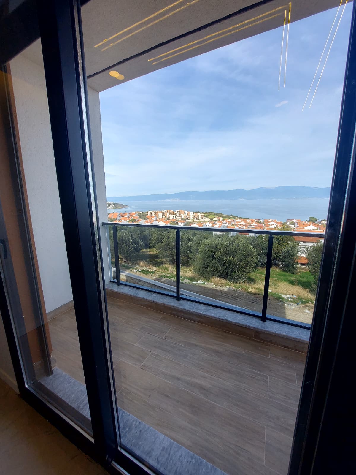 DENİZİ UYANDIĞINIZ AN GÖRÜN! KARAAĞAÇ SAHİLDE ÖZEL HAVUZLU 4+1 VİLLA