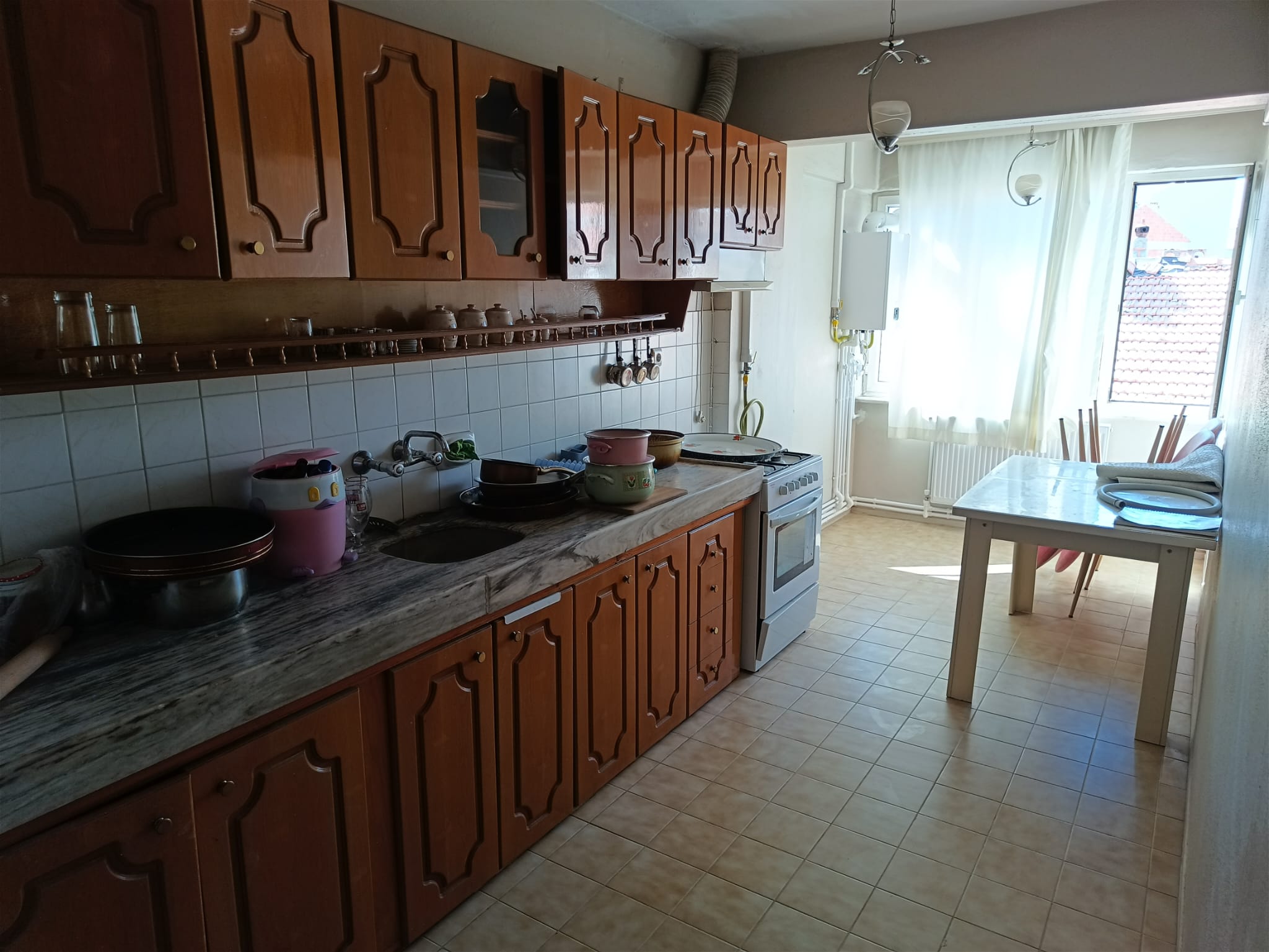 CUMHURİYET MAHALLESİ ÜÇGEN PARKTA EŞYALI 2+1 KİRALIK DAİRE