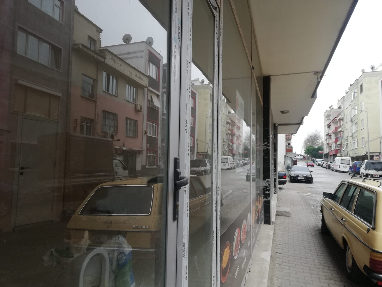 İnönü Caddesinde 120 M2 Satılık Dükkan