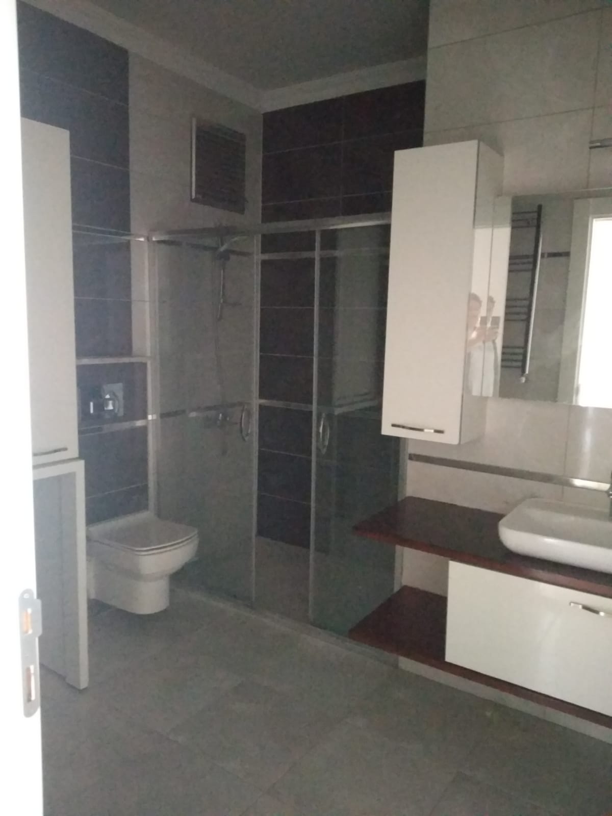 🏡 Cennetayağı Mah. Güvenlikli Site İçinde  3+1 Satılık Daire