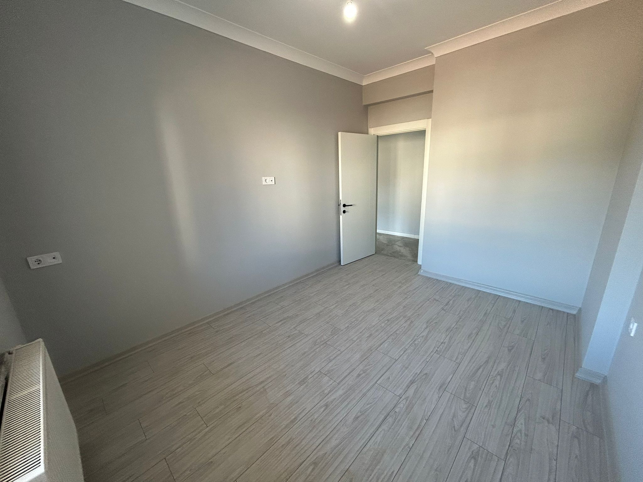 ATATÜRK MAHALLESİ’NİN EN GÜZEL YERİNDE SATILIK 3+1 DAİRE ( 16 Numara)