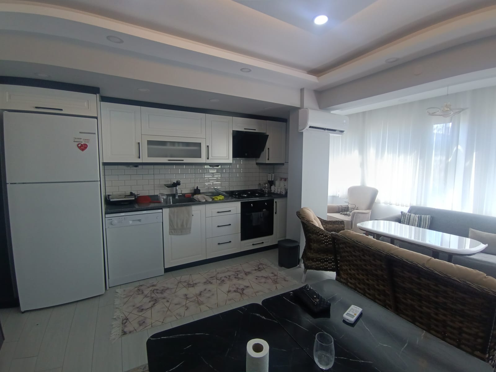 ALTINOLUKTA SEZONLUK KİRALIK 2+1 DAİRE