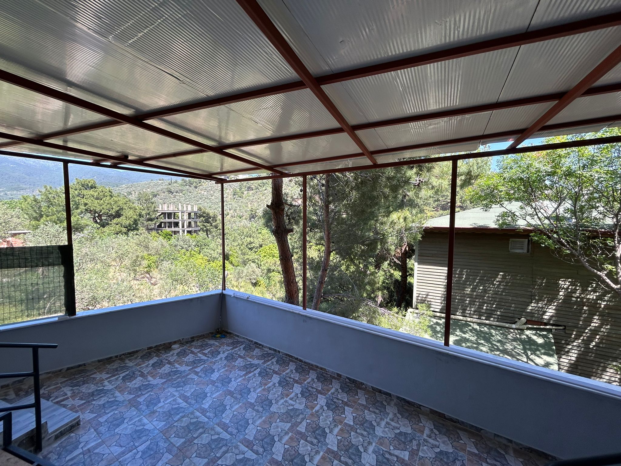 KIZILKEÇİLİ'DE SATILIK 2+1 MÜSTAKİL EV