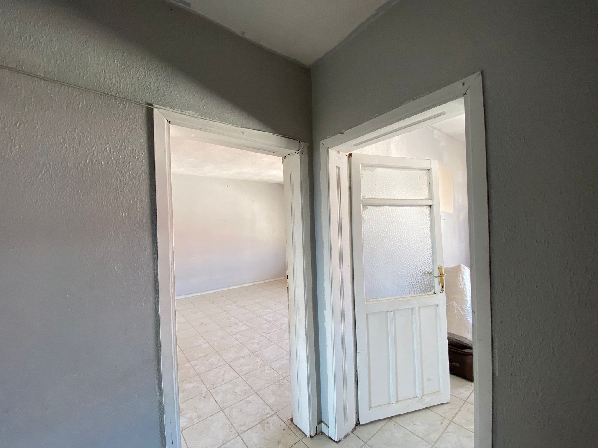 BALIKESİR EDREMİT HEKİMZADE MAHALLESİNDE SATILIK 2+1 DAİRE