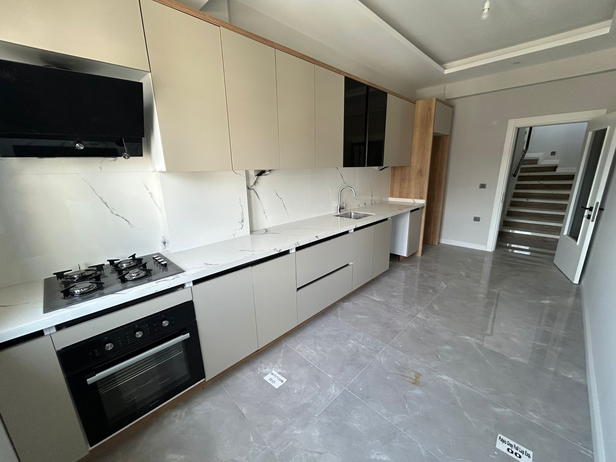 BALIKESİR EDREMİT KADIKÖY’DE SATILIK SIFIR 2+1  DAİRE