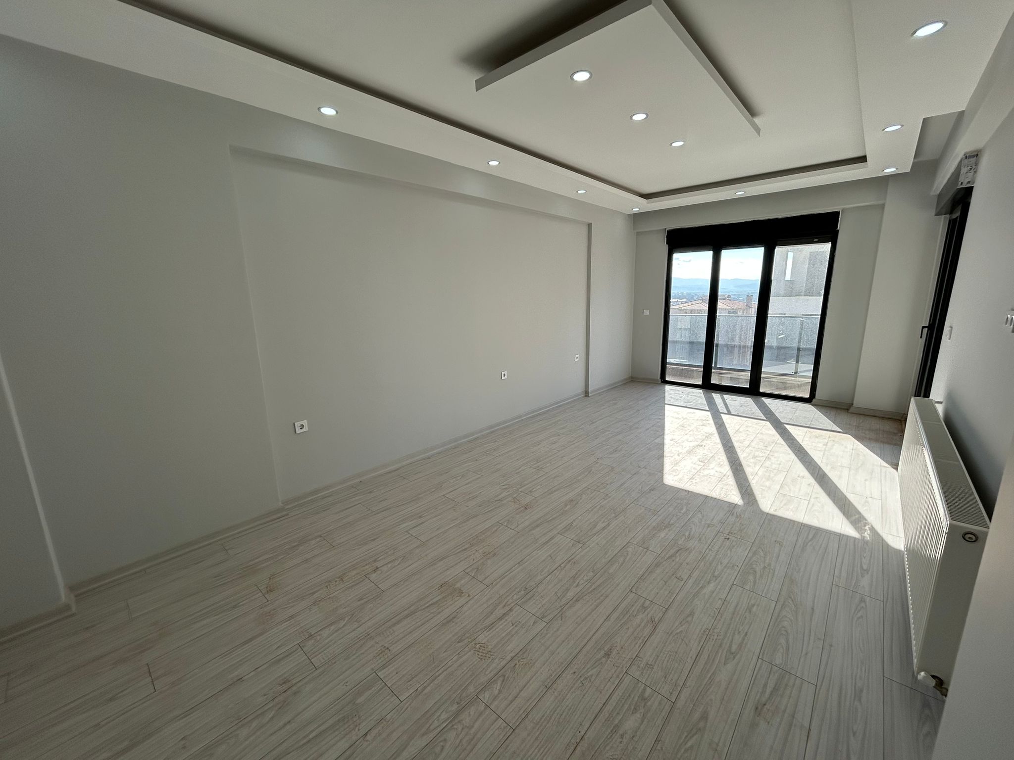 ATATÜRK MAHALLESİ’NİN EN GÜZEL NOKTASINDA! SATILIK 2+1 DAİRE (9numara)