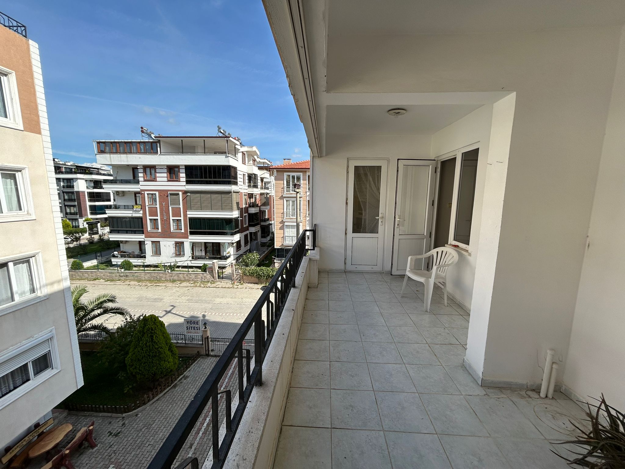 Altınkum Merkezde 3+1 Satılık Daire