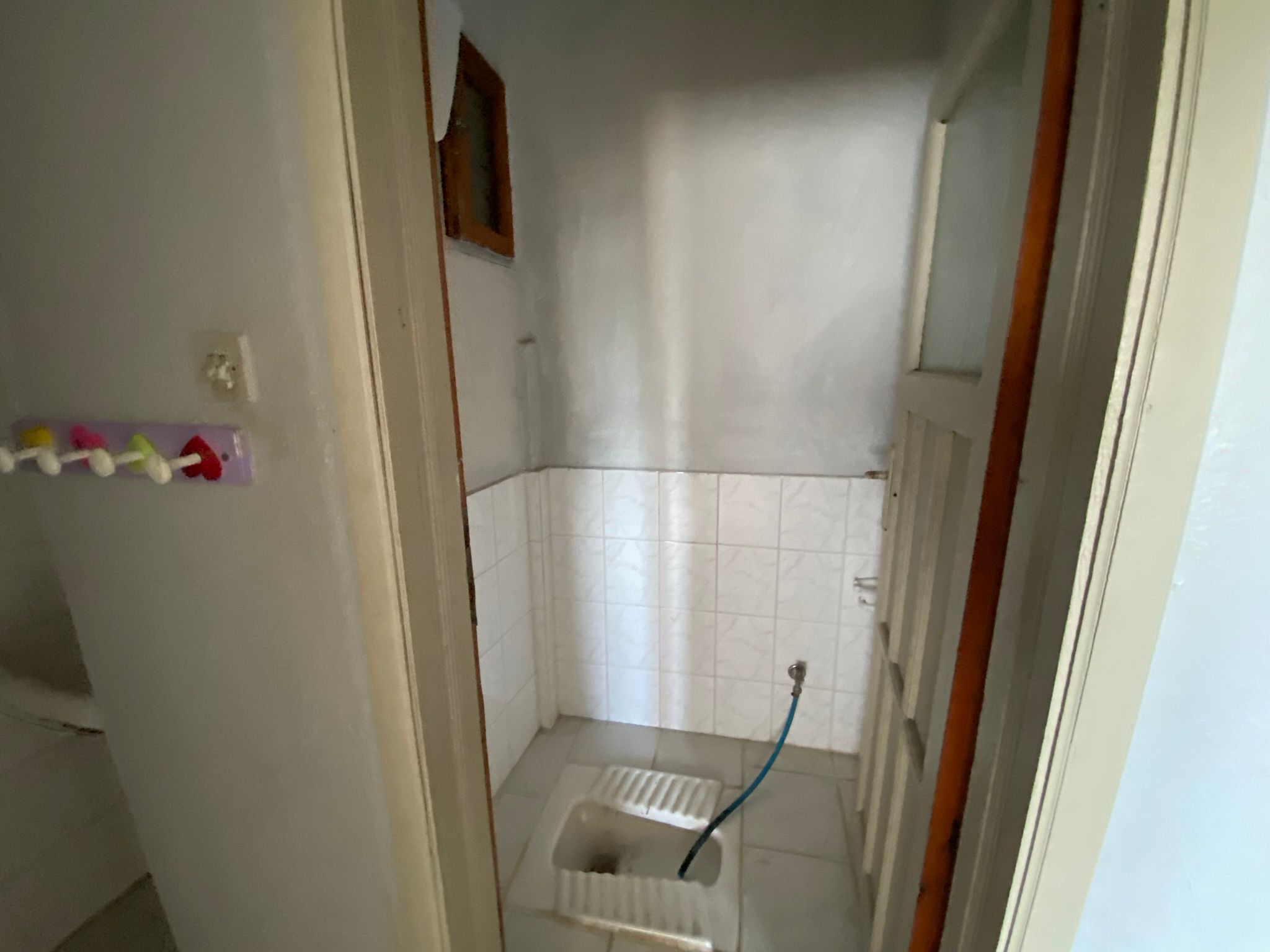 BALIKESİR EDREMİT HEKİMZADE MAHALLESİNDE SATILIK 2+1 DAİRE
