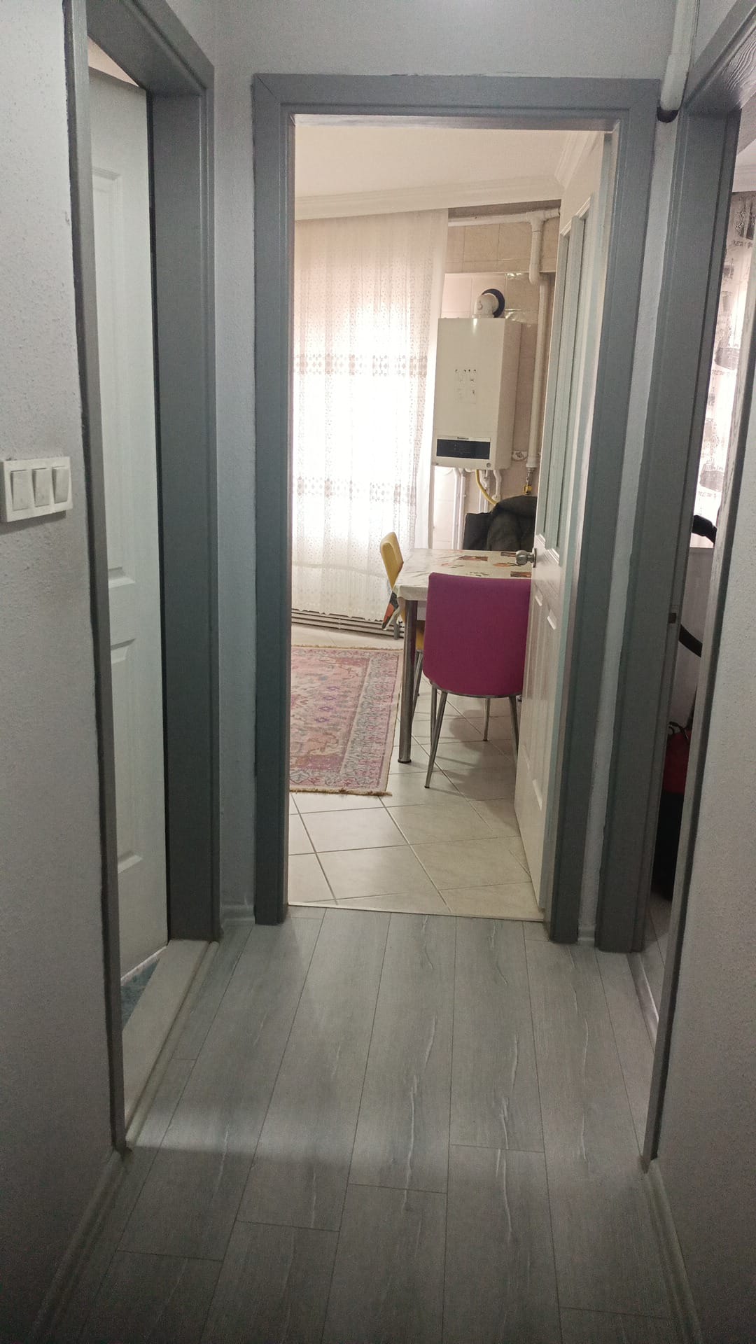 EDREMİT TUZCUMURAT’TA EŞYALI 3+1 KİRALIK DAİRE