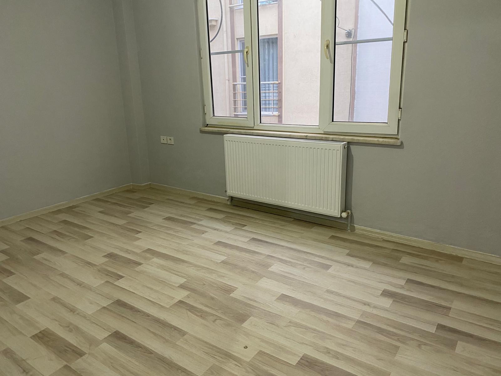 EDREMİT CUMHURİYET MAHALLESİNDE 3+1 JEOTERMALLİ KİRALIK DAİRE