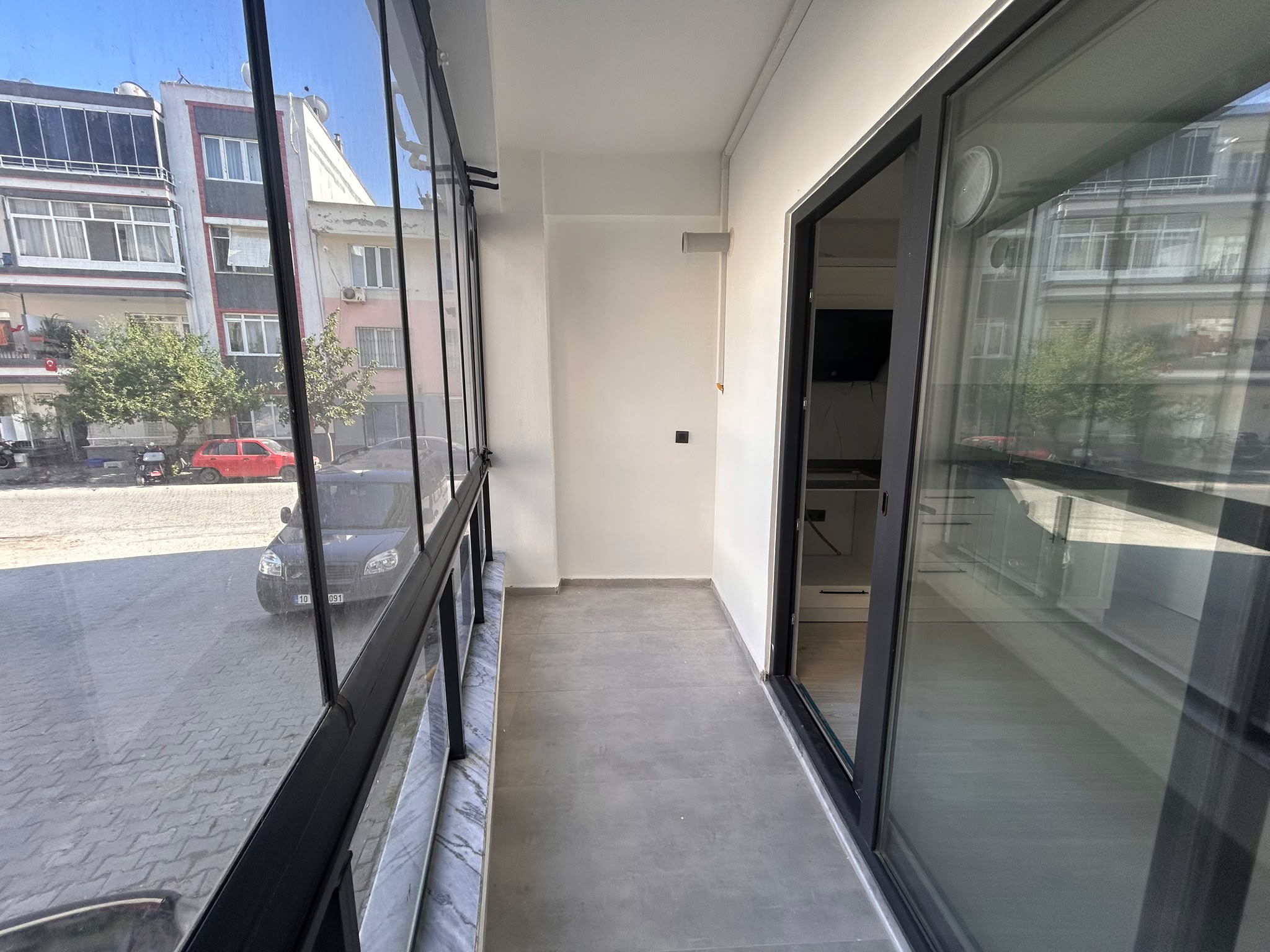 CUMHURİYET MAHALLESİNDE SATILIK 1+1 DAİRE