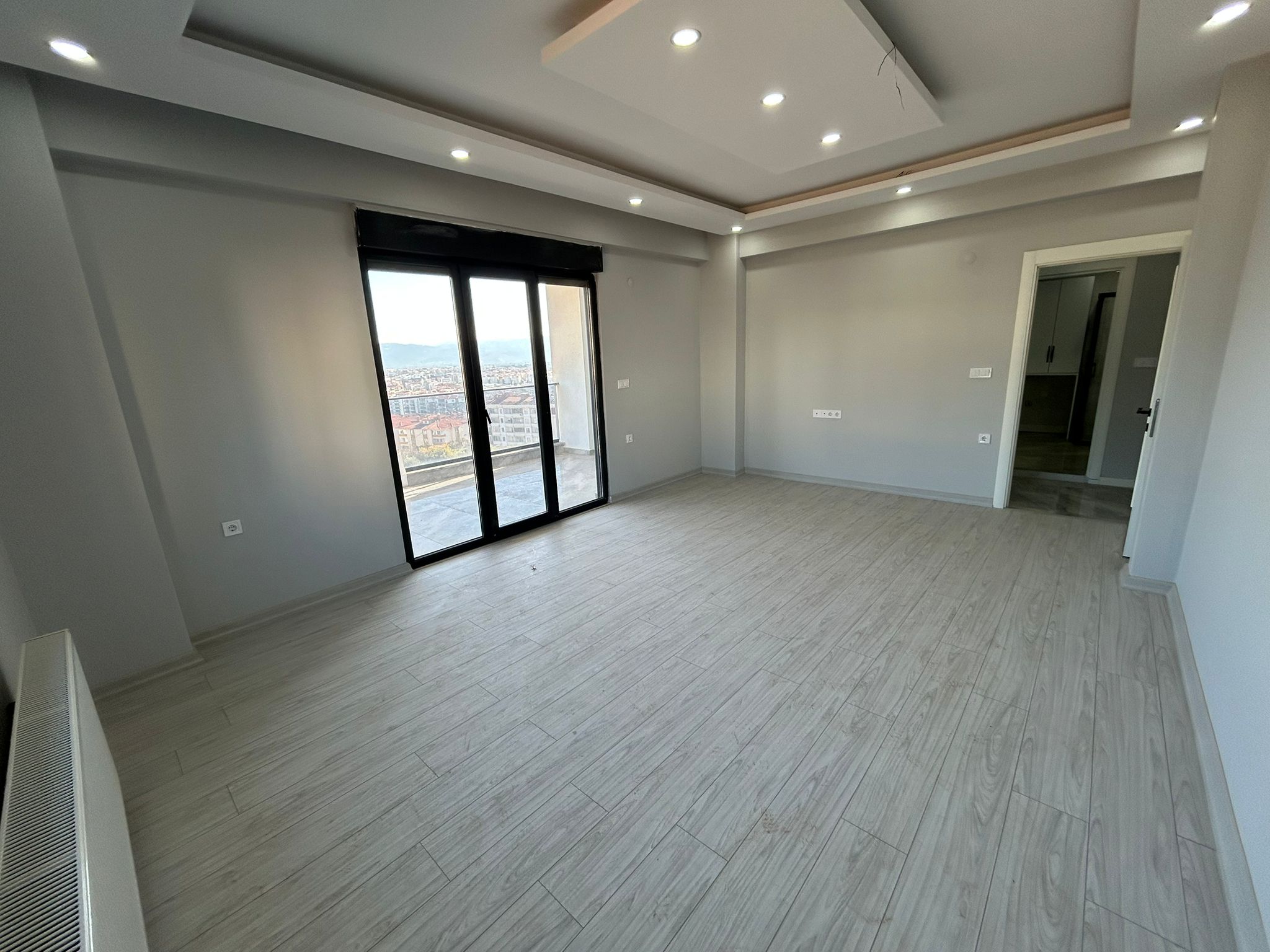 ATATÜRK MAHALLESİ’NİN EN GÜZEL YERİNDE SATILIK 3+1 DAİRE ( 16 Numara)