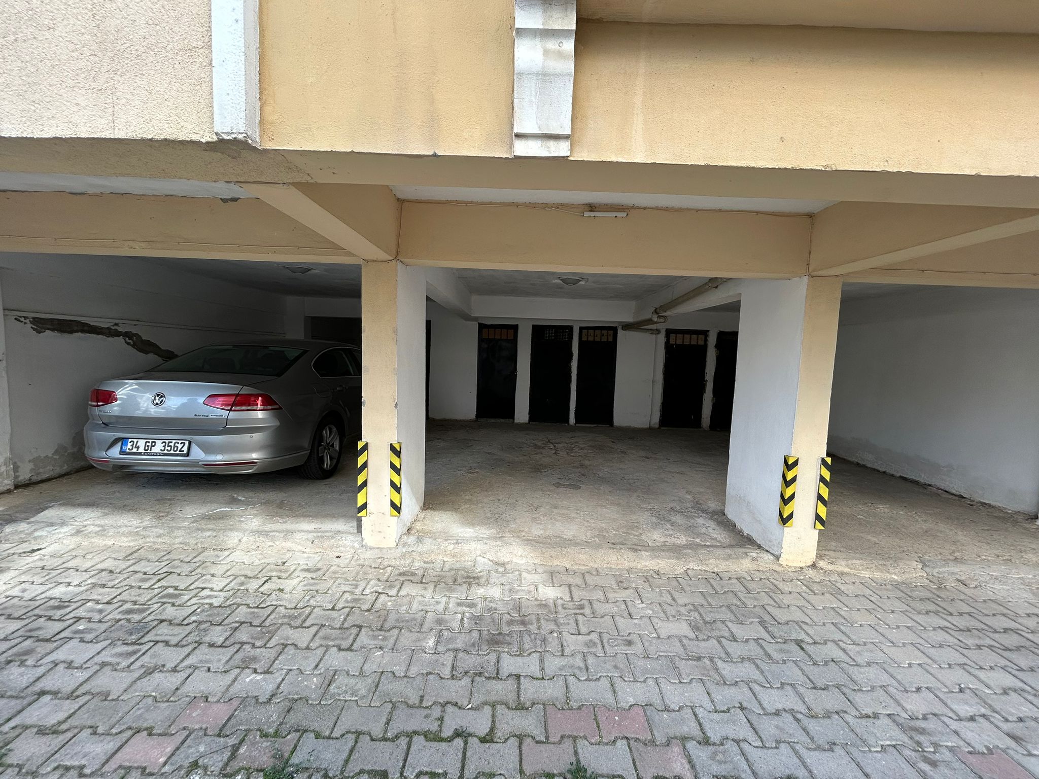 Altınkum Merkezde 3+1 Satılık Daire