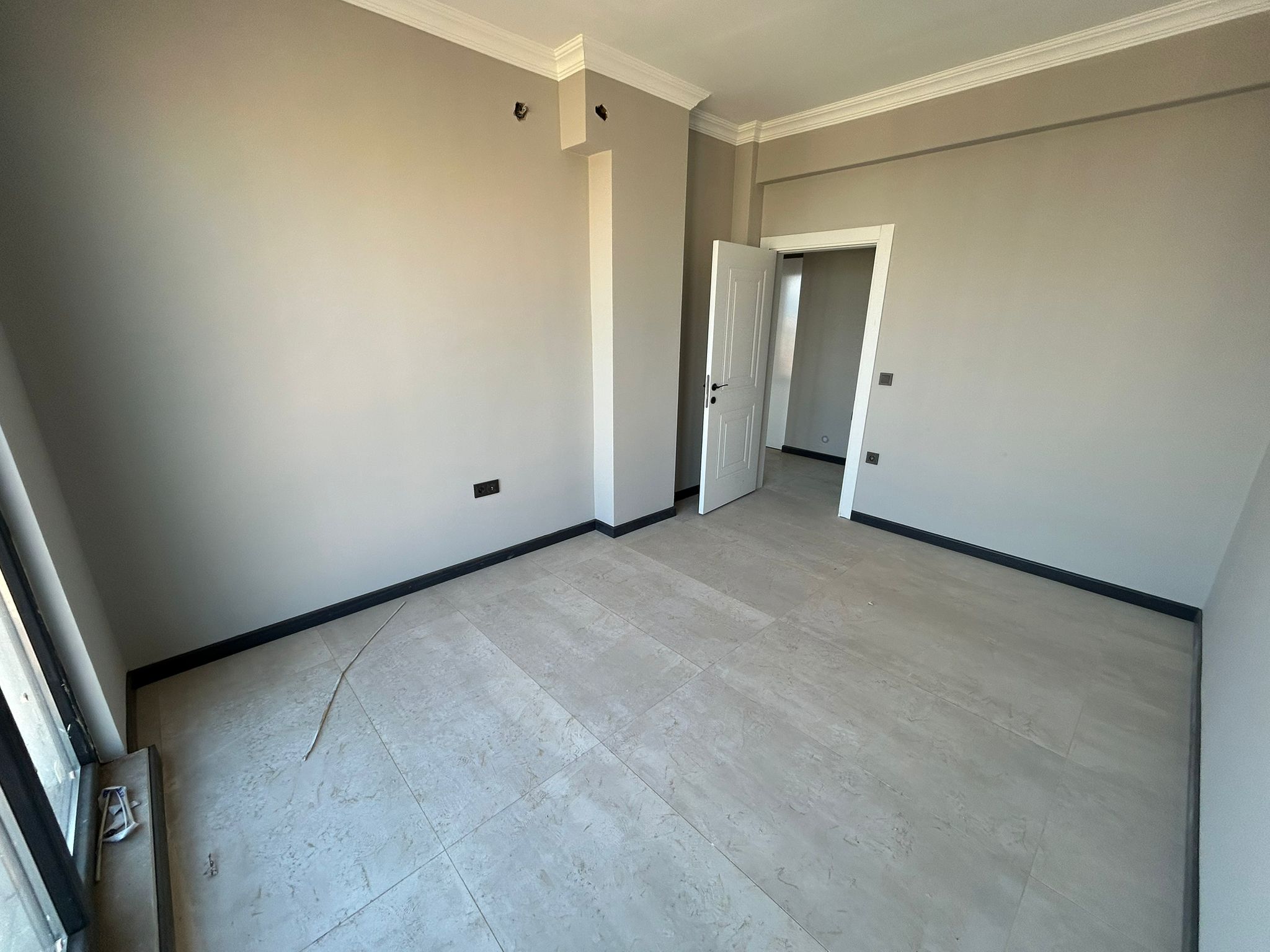 Edremit Atatürk Mahallesi’nde Eşsiz Deniz & Şehir Manzaralı 3+1 Lüks Kiralık Daire!