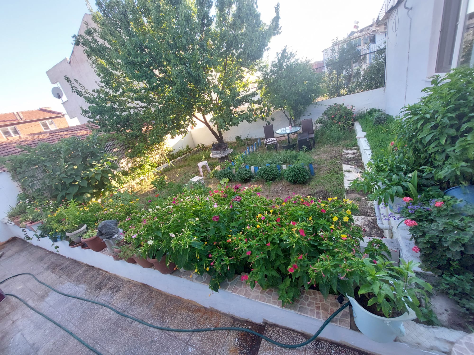 Kadıköy 'de Komple Satılık Bina