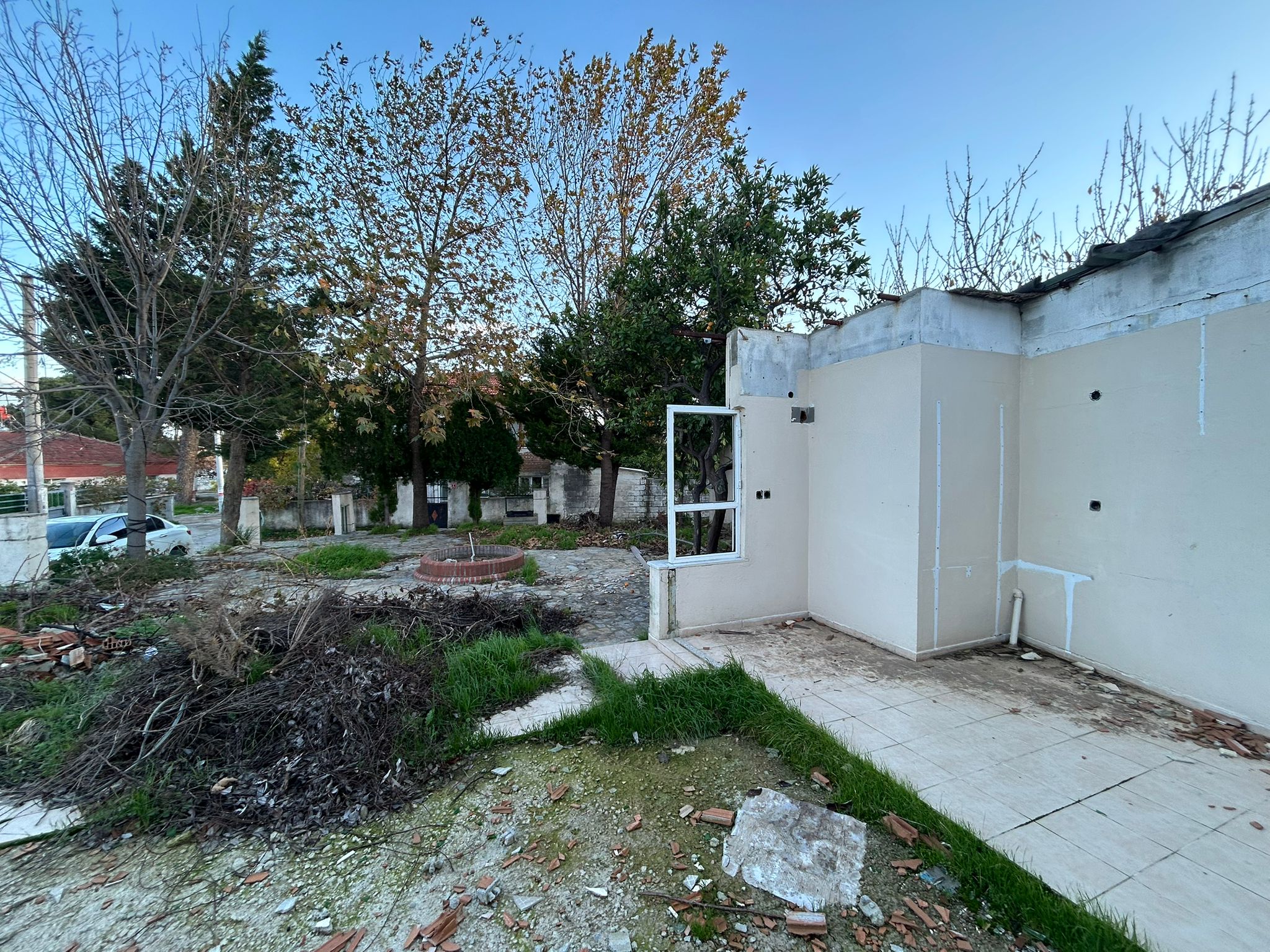 Çamlıbel’in kalbinde, Köy meydanında kiralık 157 m² bahçe