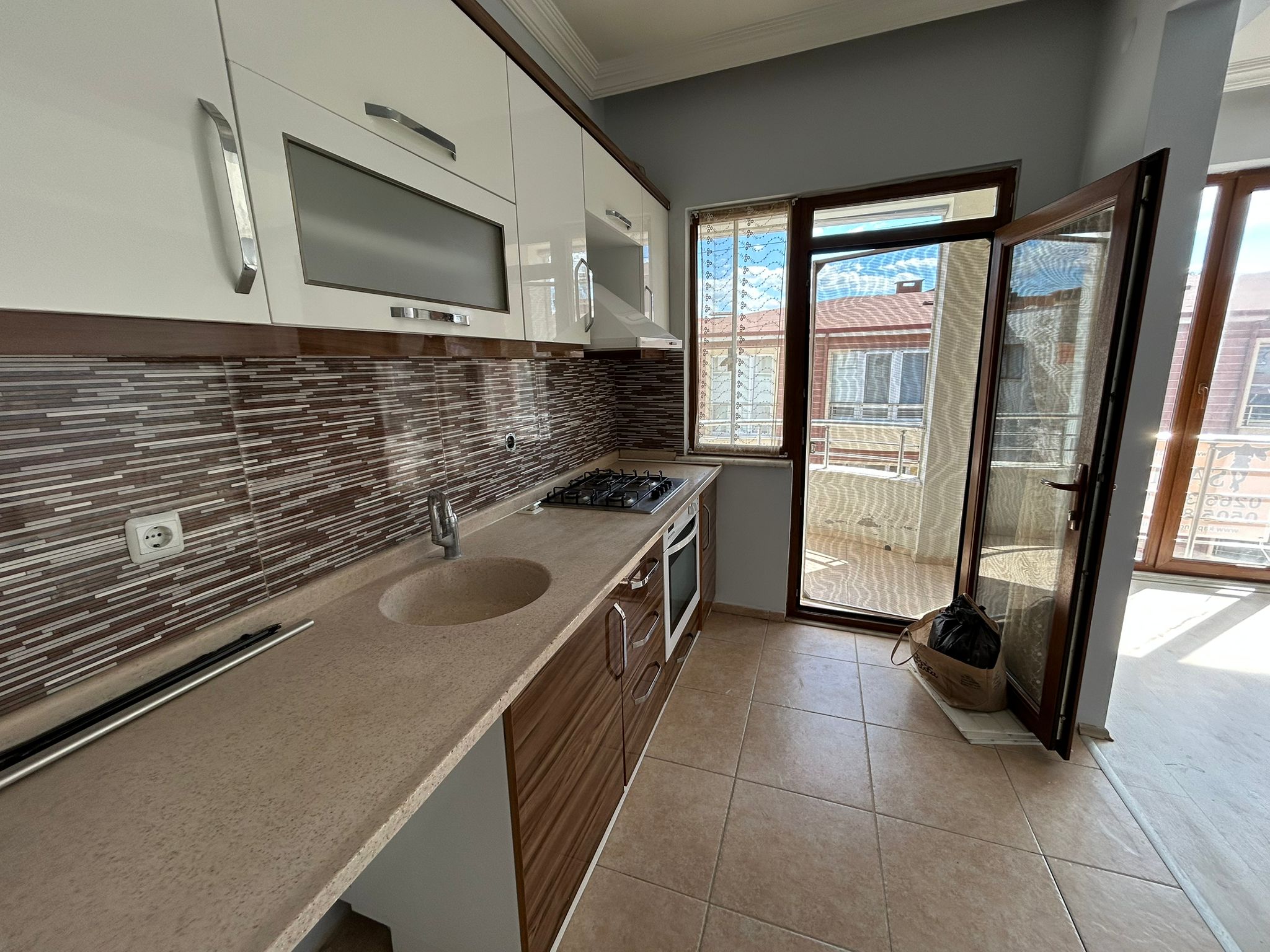 FERAH, MUTLU, HUZURLU KİRALIK 2+1 DAİRE