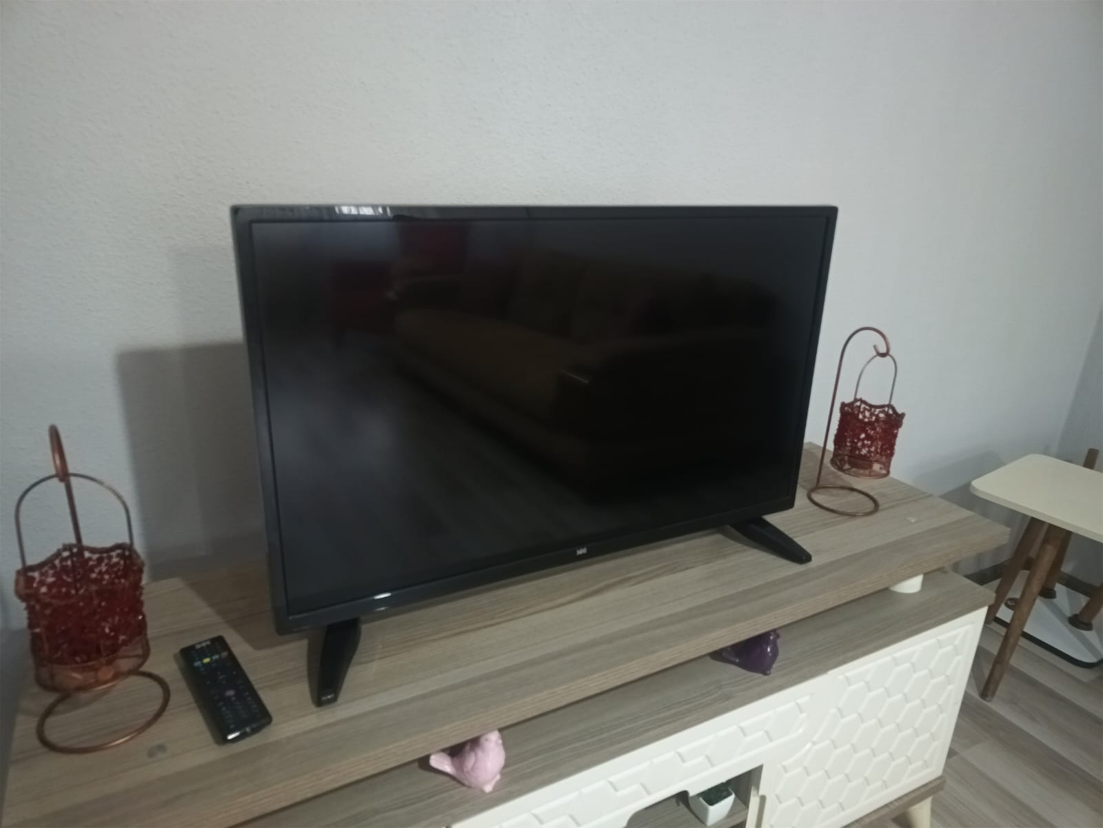 EDREMİT TUZCUMURAT’TA EŞYALI KİRALIK 3+1 DAİRE