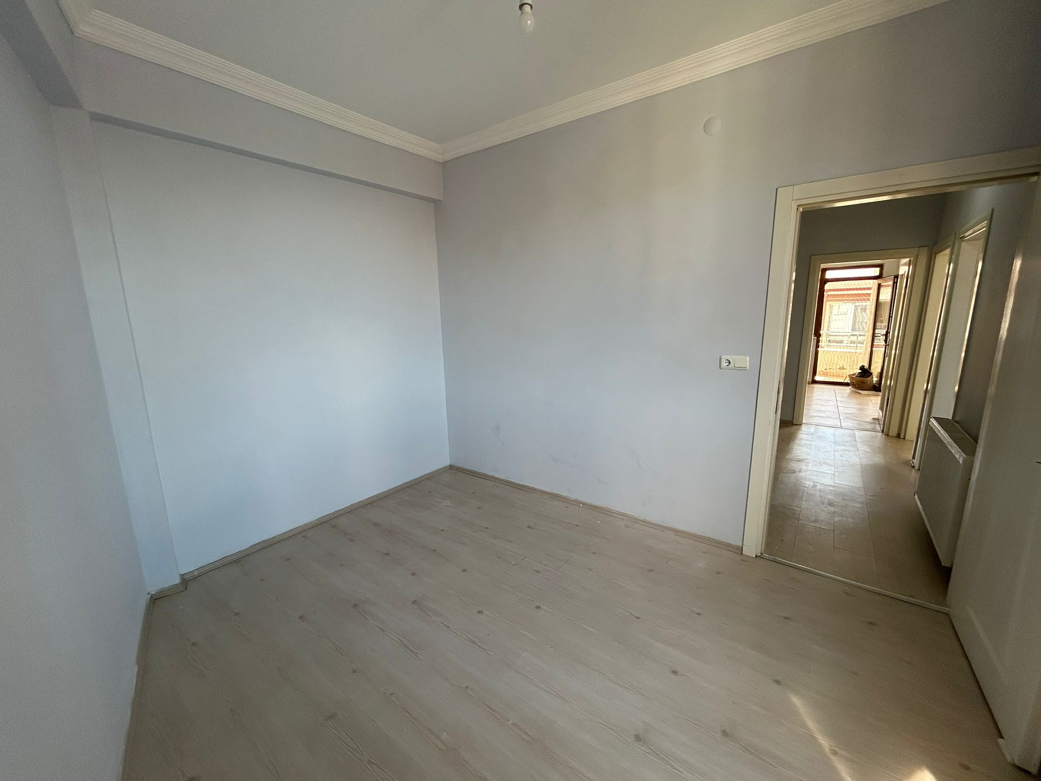 FERAH, MUTLU, HUZURLU KİRALIK 2+1 DAİRE