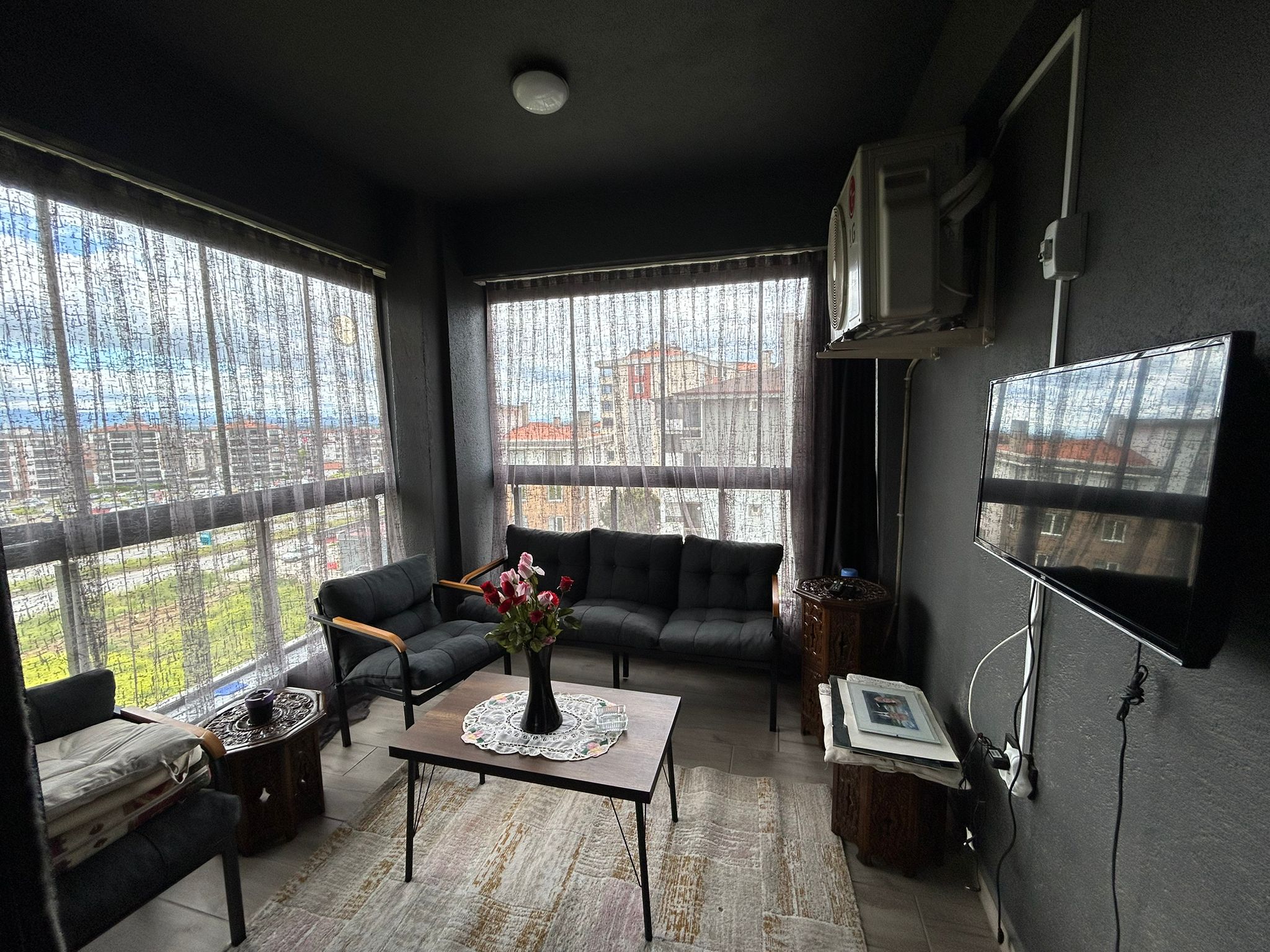 🏡 BALIKESİR EDREMİT ATATÜRK MAHALLESİNDE SİTE İÇERİSİNDE HAVUZLU 2+1 LÜKS DAİRE