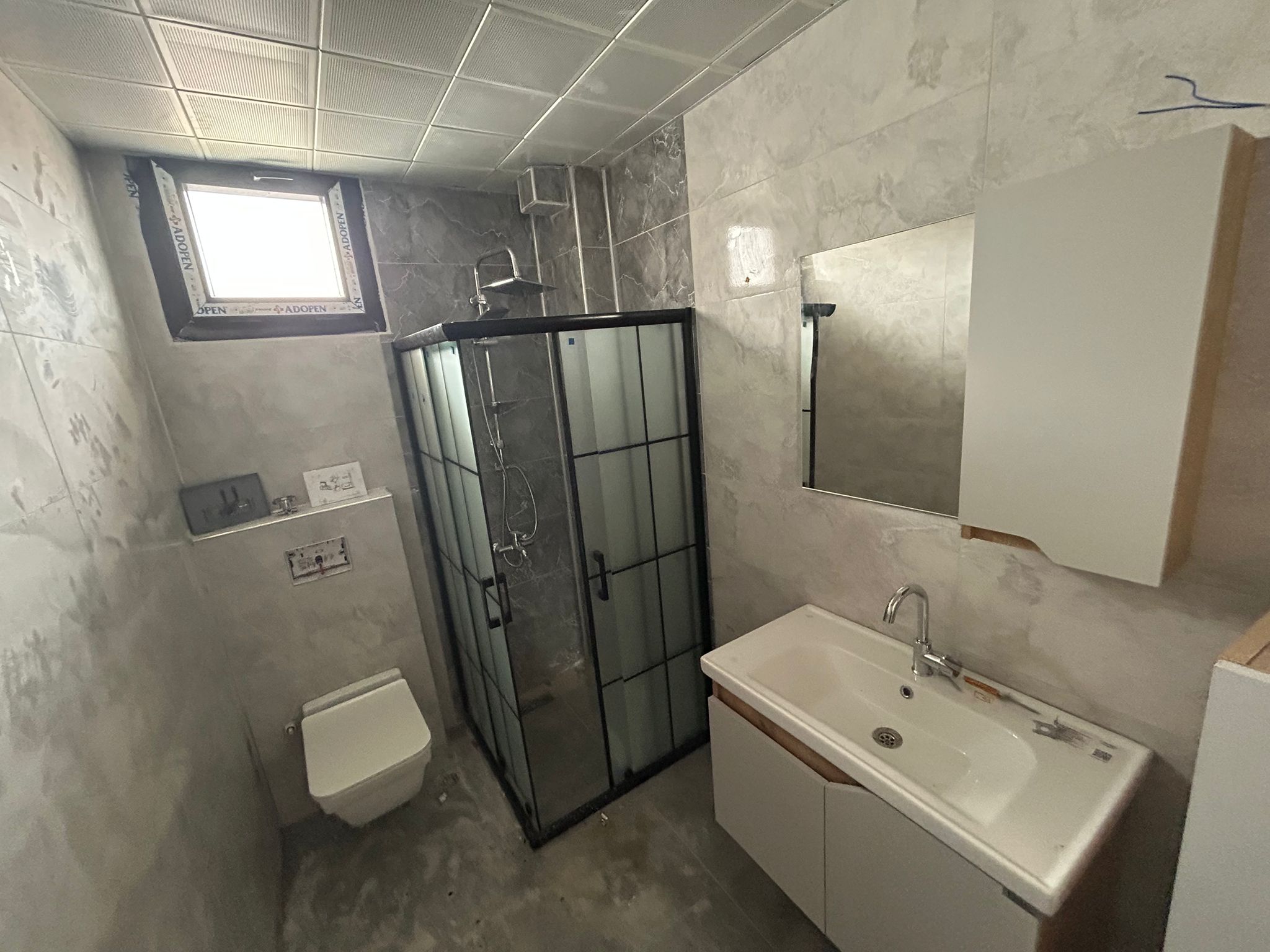 BALIKESİR EDREMİT CAMİVASAT MAHALLESİNDE SATILIK 2+1 DAİRE