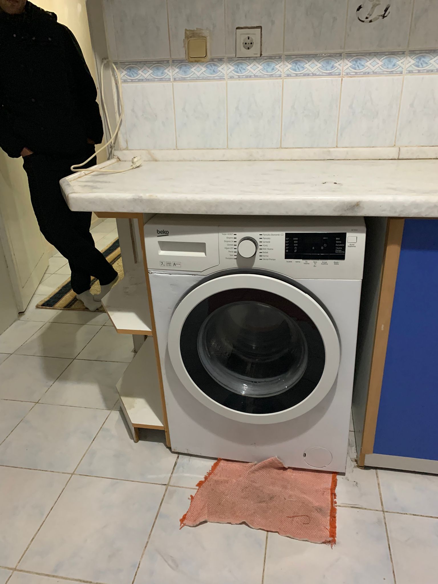 BALIKESİR EDREMİT GAZİİLYAS MAHALLESİNDE KİRALIK 2+1 EŞYALI BAHÇELİ DAİRE