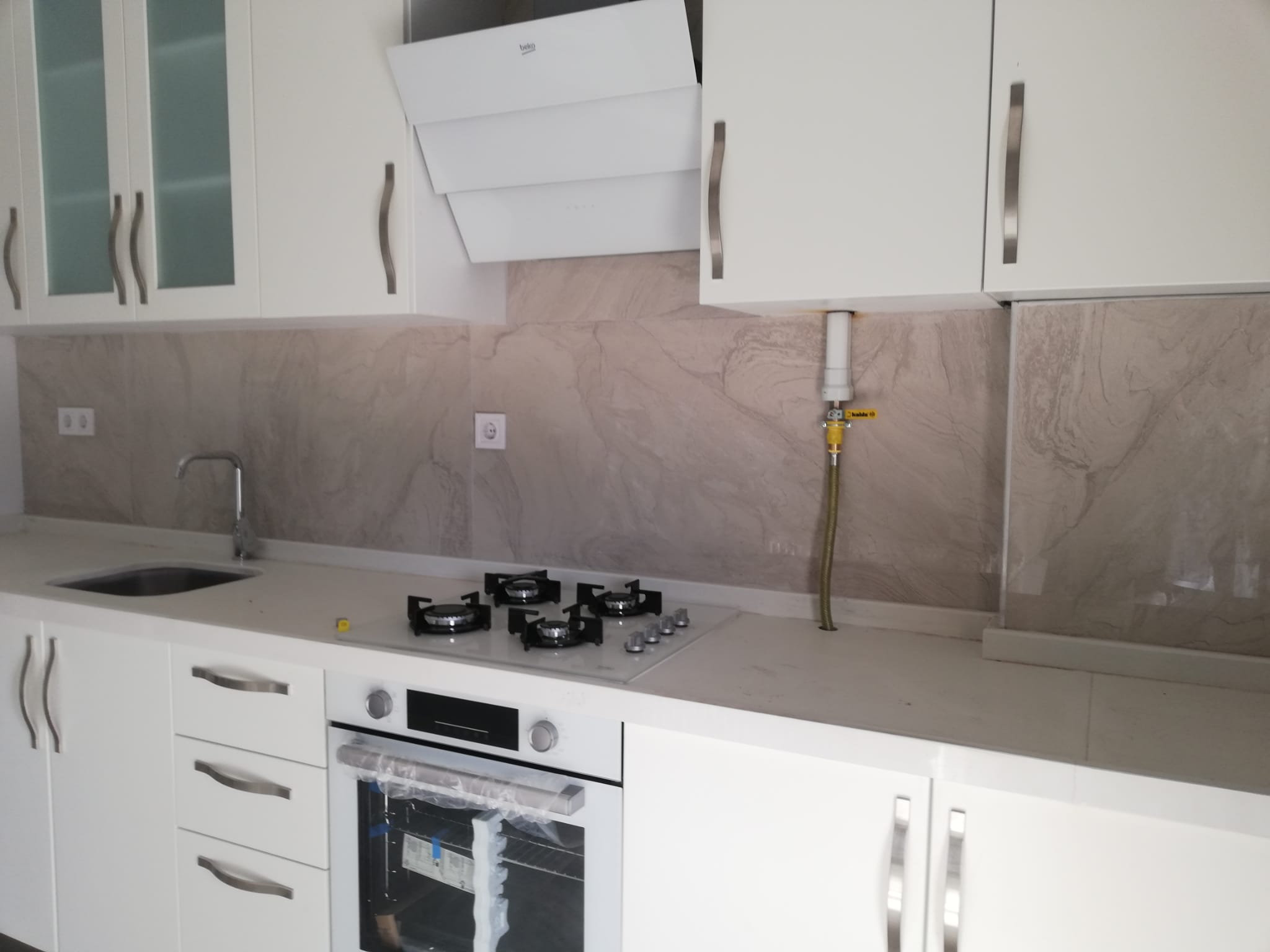 Atatürk Mahallesinde Kiralık Sıfır 2+1 Daire