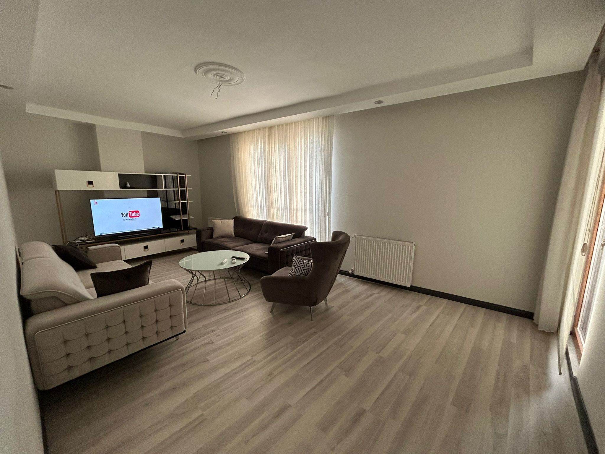 Atatürk Mahallesinde Manzaralı 3+1 Satılık Daire