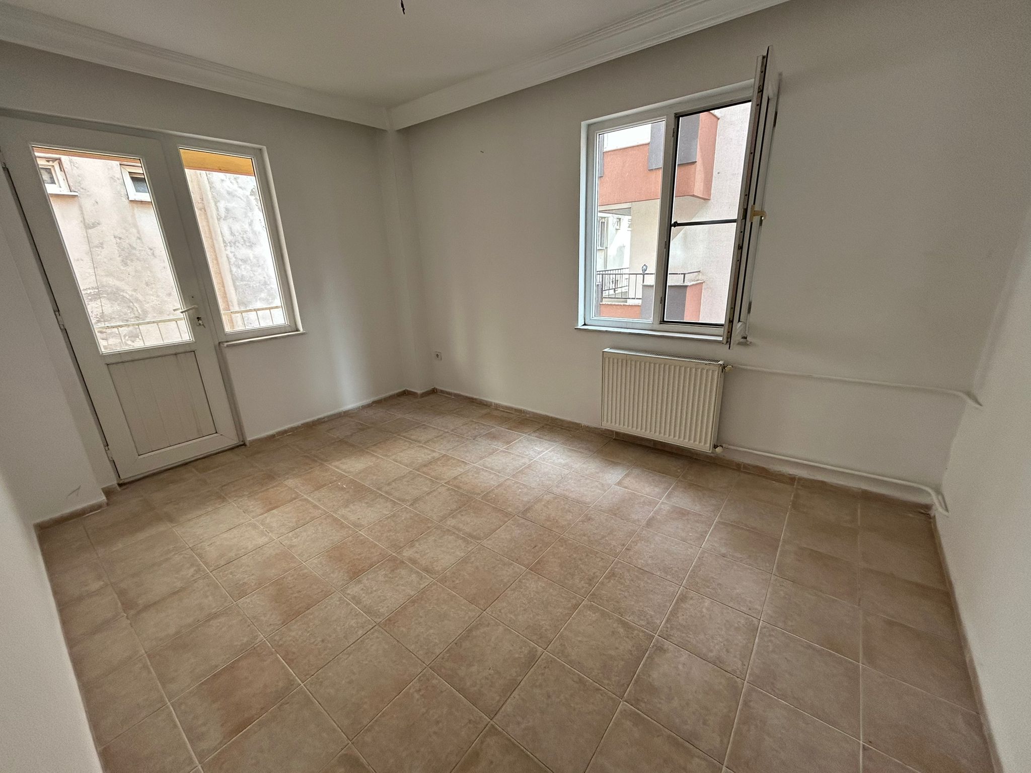 Sıcacık Bir Yuva, Hamidiye’de Jeotermalli 3+1 Satılık Daire