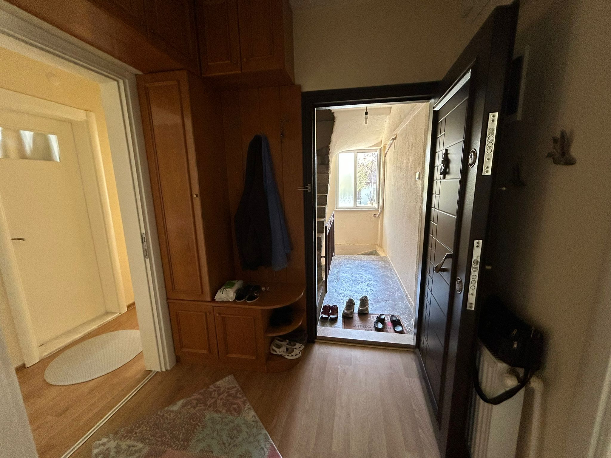 Burhaniye Ören Mahallesi’nde Doğa ve Deniz Manzaralı Satılık Villa Tipi Daire