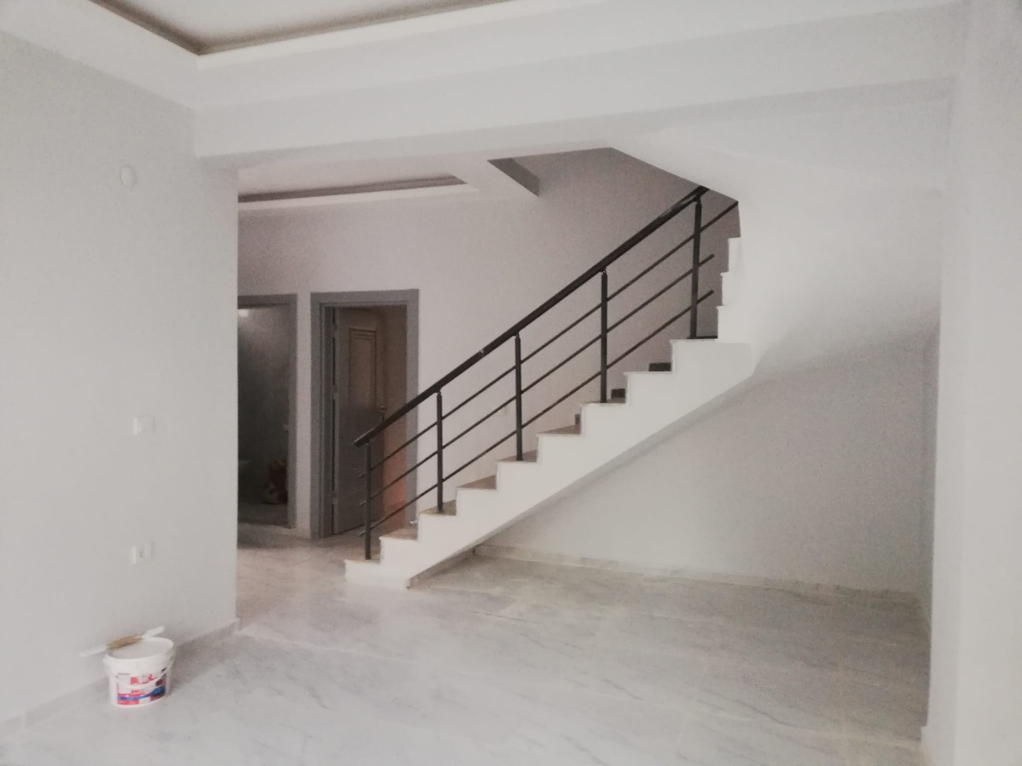 AVCILAR'DA DENİZE 150 M. SIFIR 4+1 VİLLA