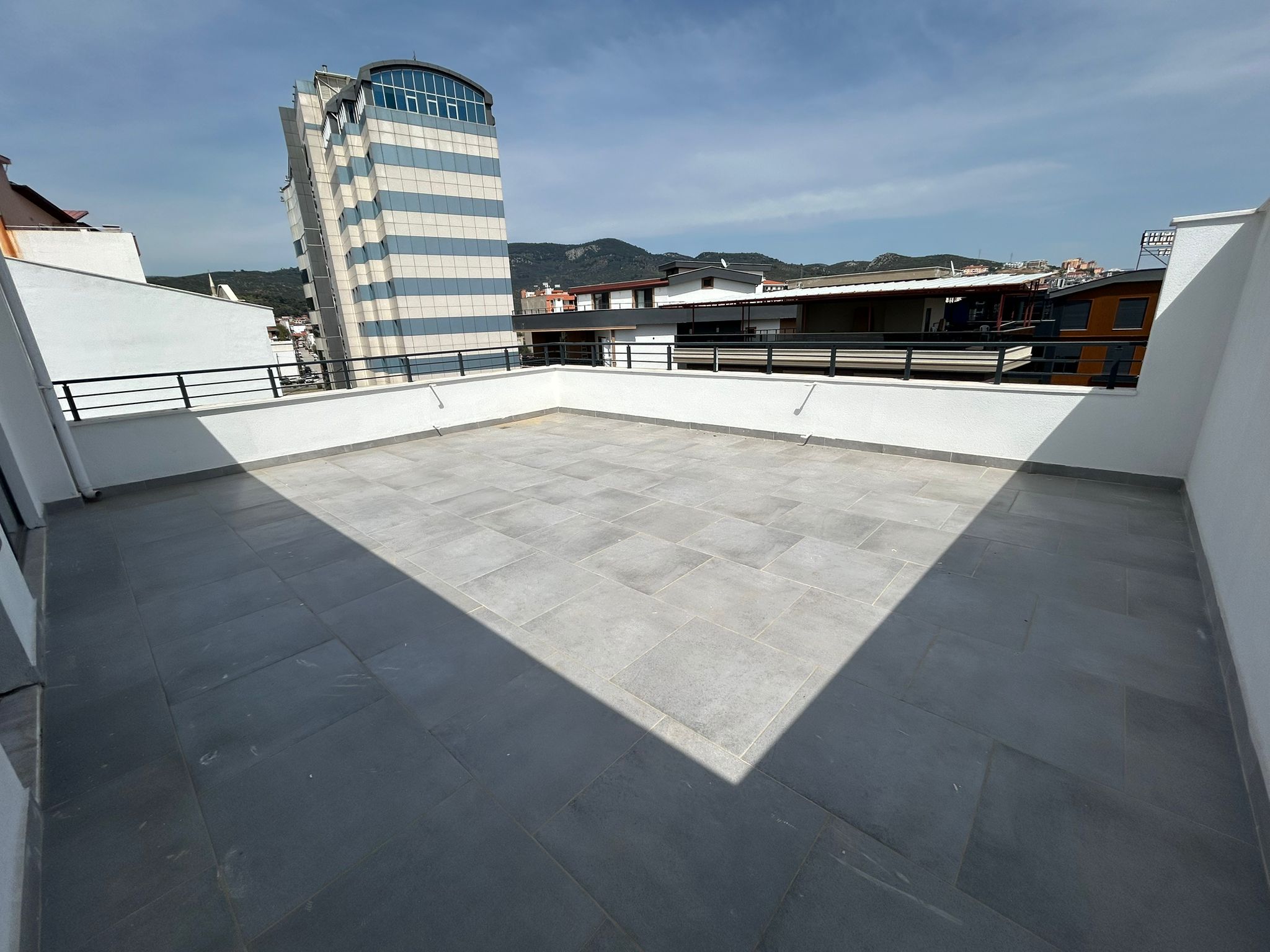 BALIKESİR EDREMİT KADIKÖY’DE SATILIK DUBLEKS DAİRE