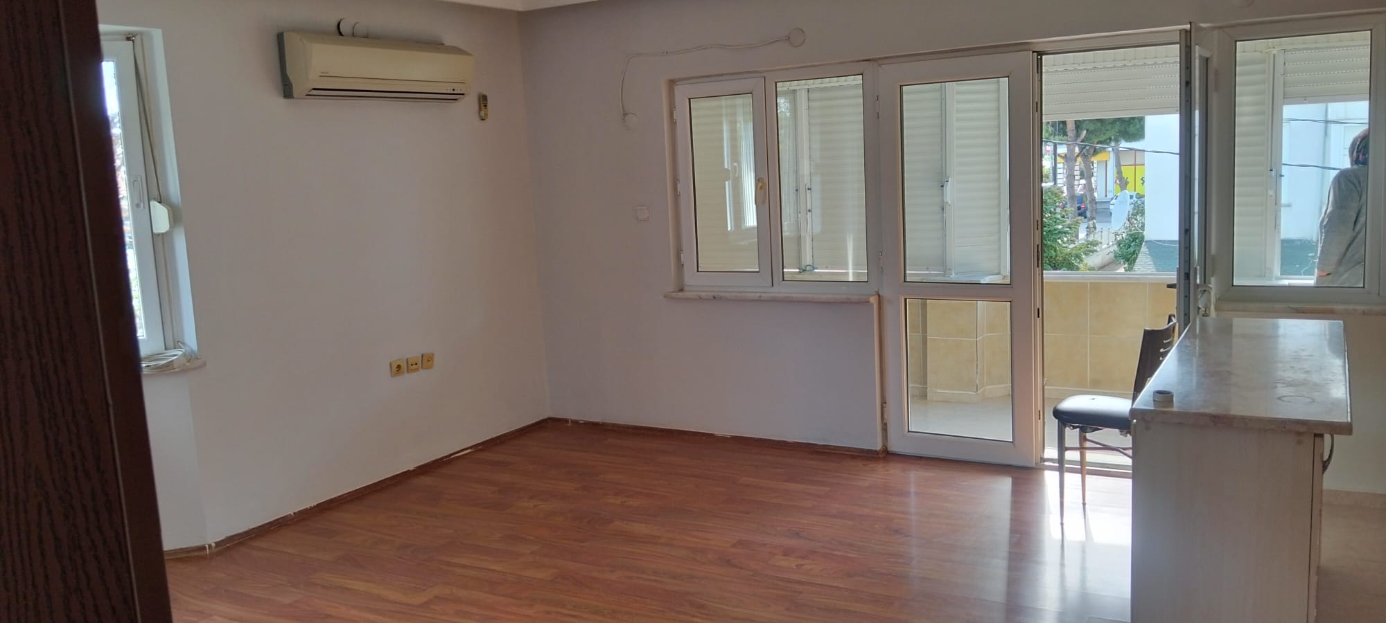 EDREMİT AVCILAR MAHALLESİNDE SATILIK 2+1 YAZLIK