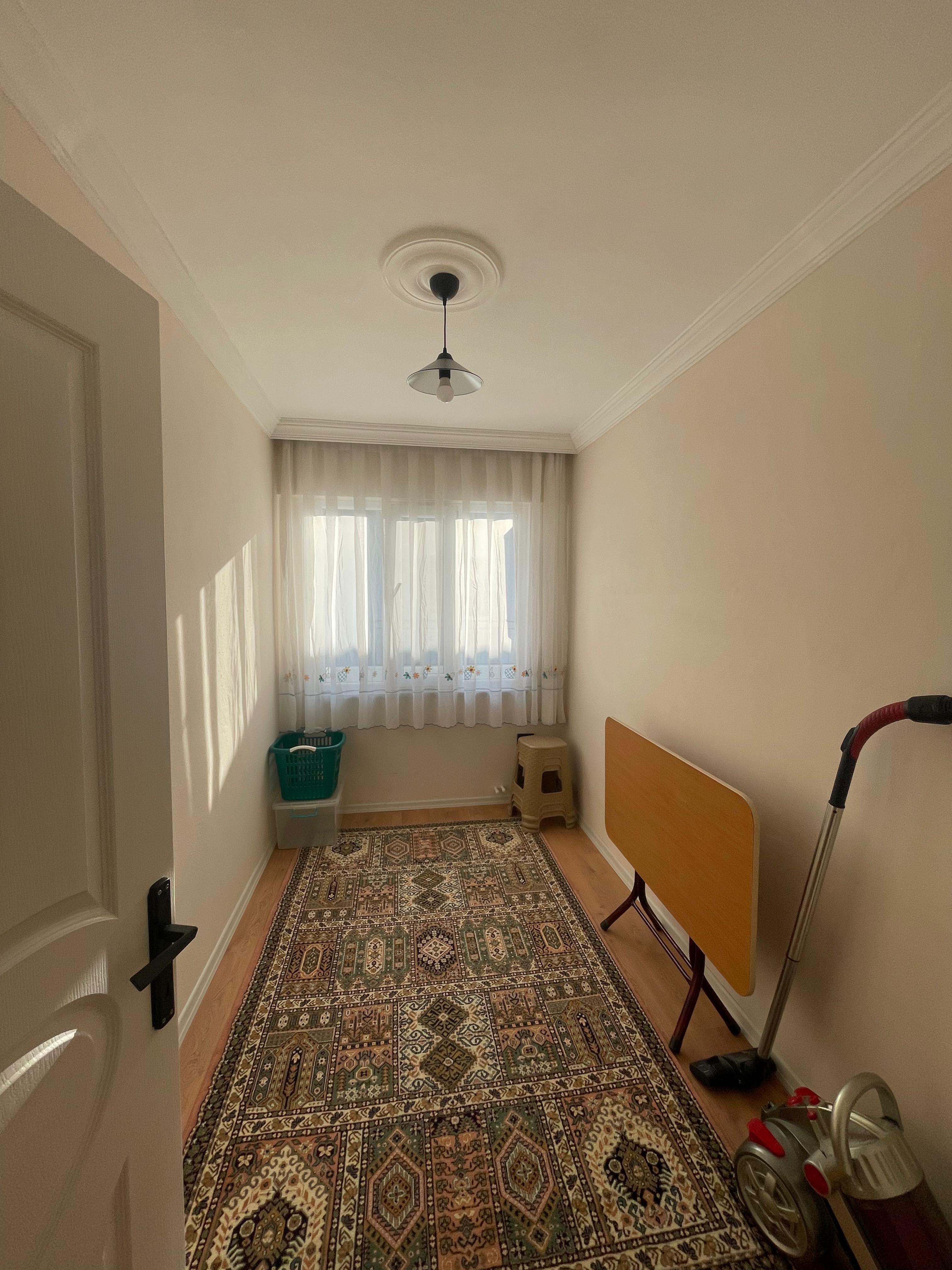 AKÇAY MERKEZDE SATILIK 2+1 DOĞALGAZLI DAİRE