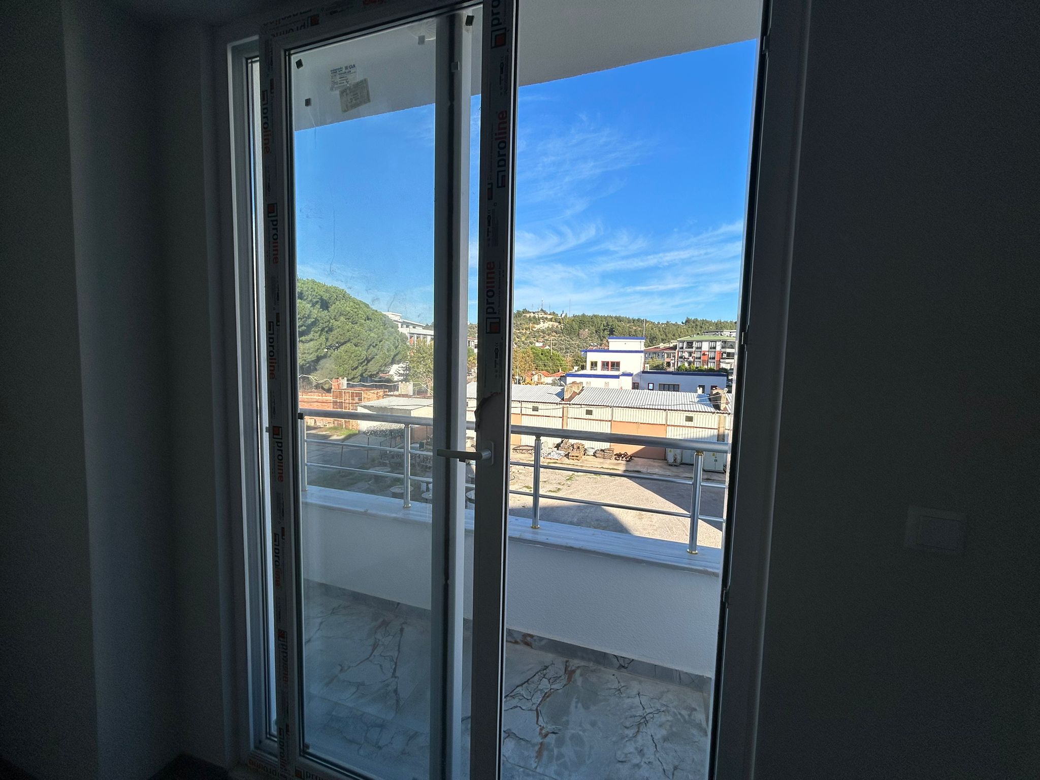 TUZCUMURAT MAH. KİRALIK 2+1 AÇIK MUTFAK SIFIR DAİRE