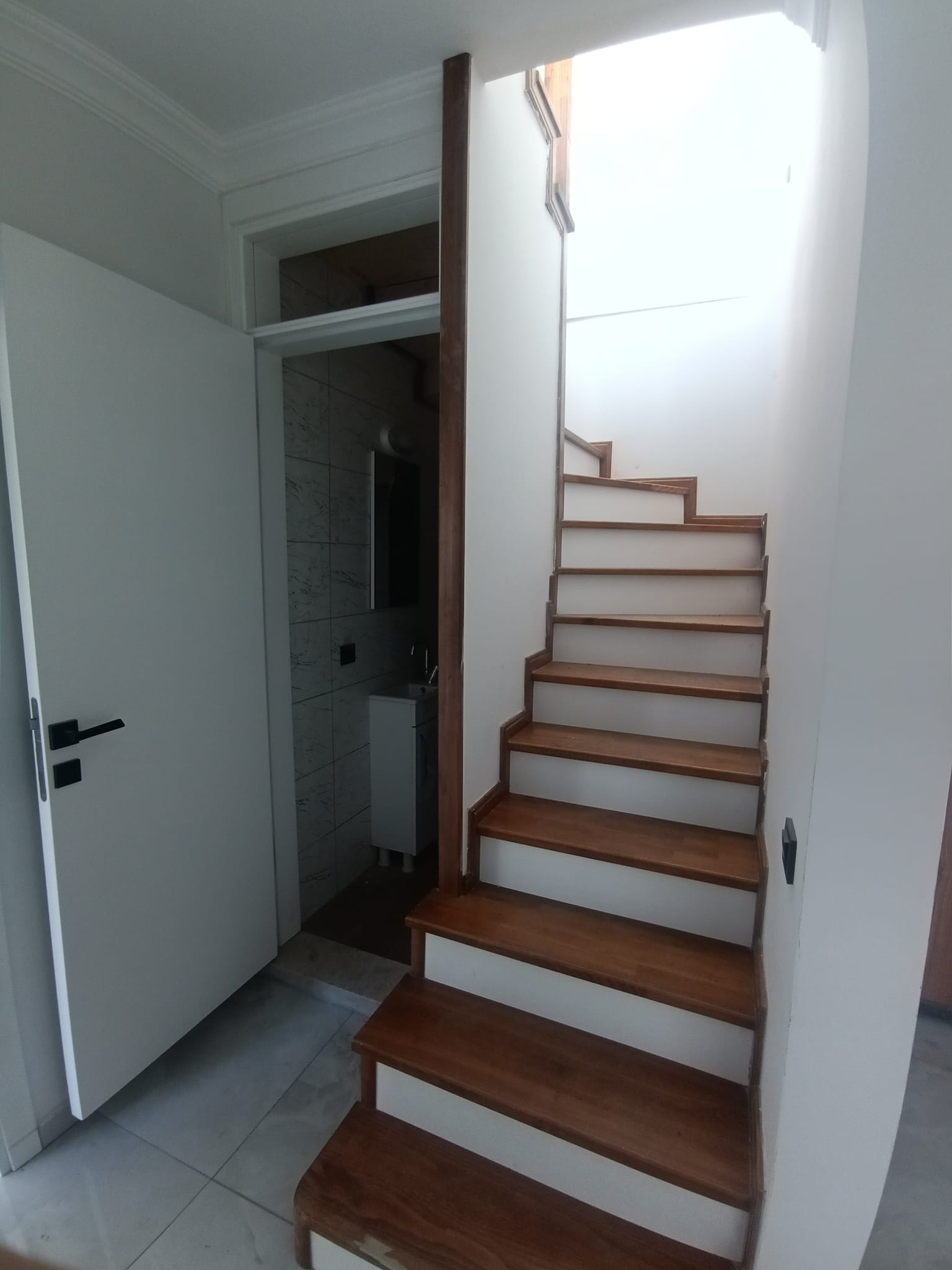 BALIKESİR EDREMİT TUZCUMURAT MAHALLESİNDE SATILIK 4+1 DUBLEKS DAİRE