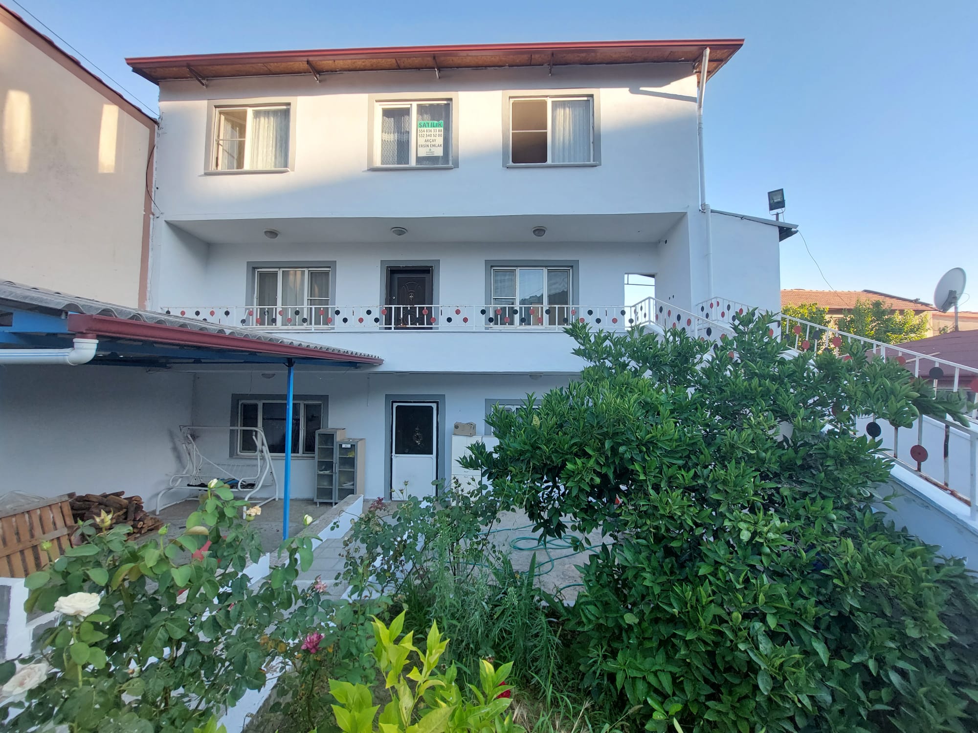 Kadıköy 'de Komple Satılık Bina