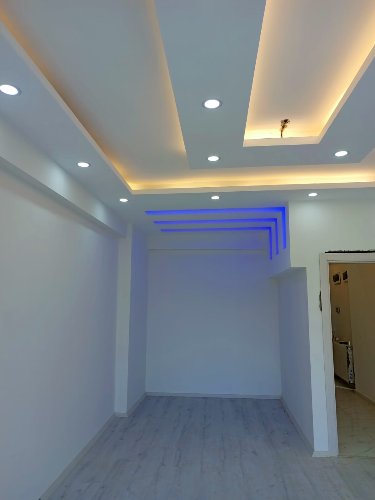 BURHANİYE YENİ MAHALLE'DE SATILIK SIFIR 6+1 DUBLEKS DAİRE