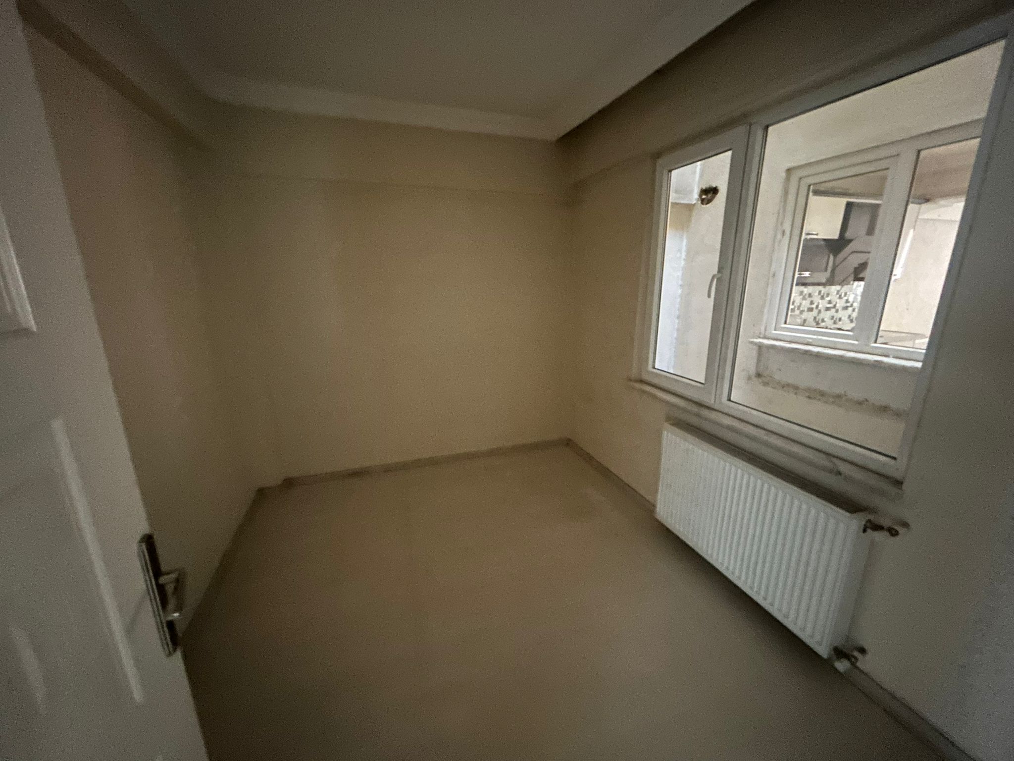 EDREMİT CUMHURİYET MAHALLESİNDE 3+1 JEOTERMALLİ SATILIK DAİRE