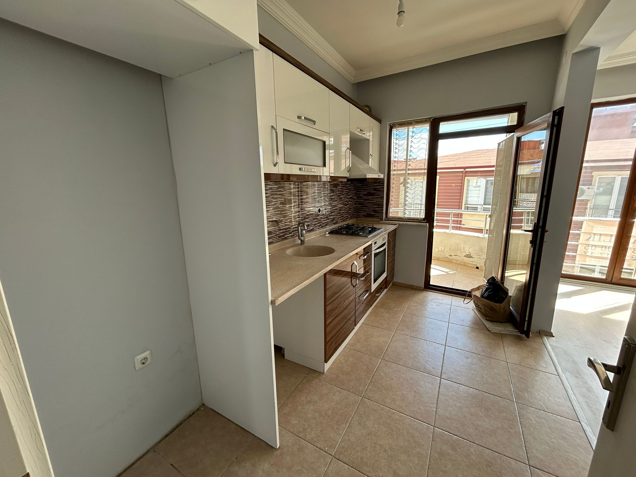 FERAH, MUTLU, HUZURLU KİRALIK 2+1 DAİRE