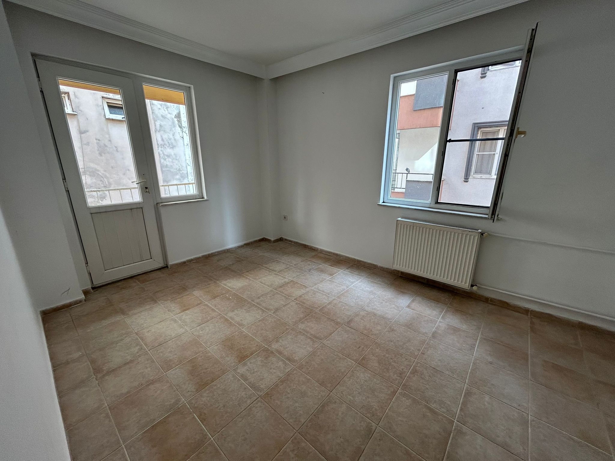 Sıcacık Bir Yuva, Hamidiye’de Jeotermalli 3+1 Satılık Daire